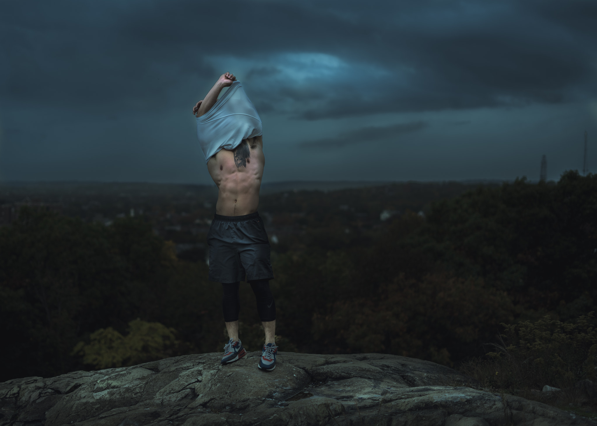 Sony a7R II + Sony FE 50mm F1.8 sample photo. Muscle man photography