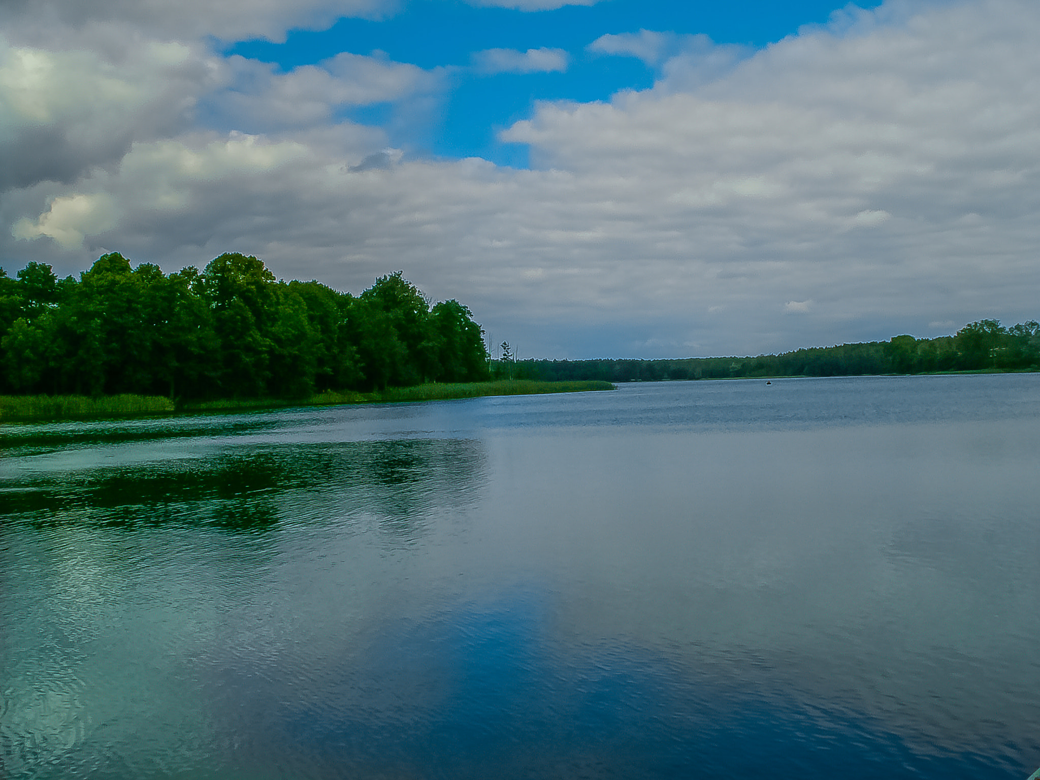 KONICA MINOLTA DiMAGE Z5 sample photo. Mazury photography