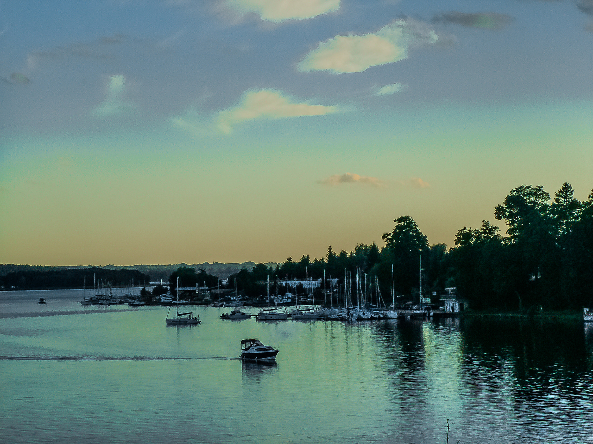 KONICA MINOLTA DiMAGE Z5 sample photo. Mazury photography