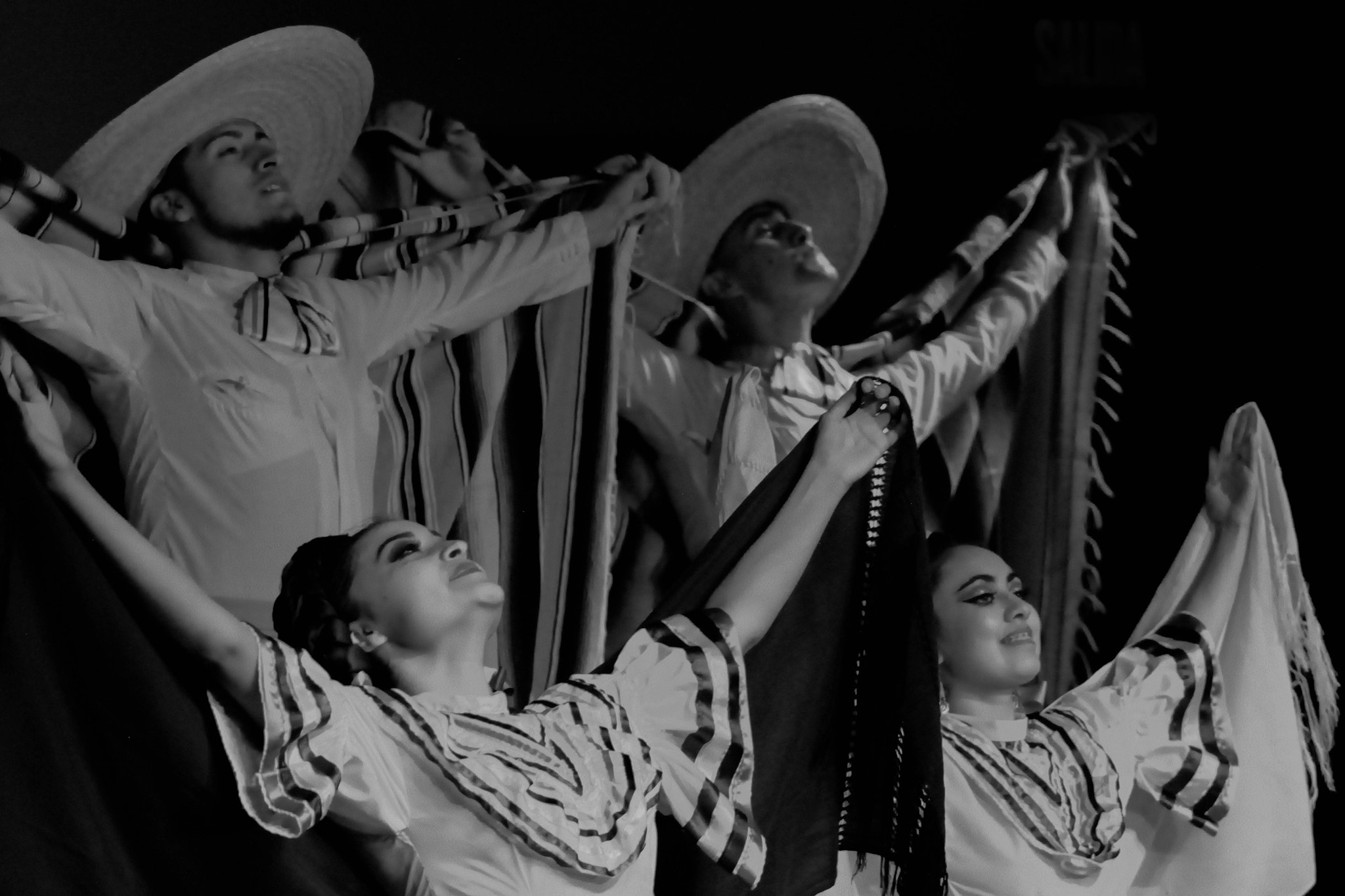 Canon EF 75-300mm f/4-5.6 USM sample photo. "viva méxico" photography