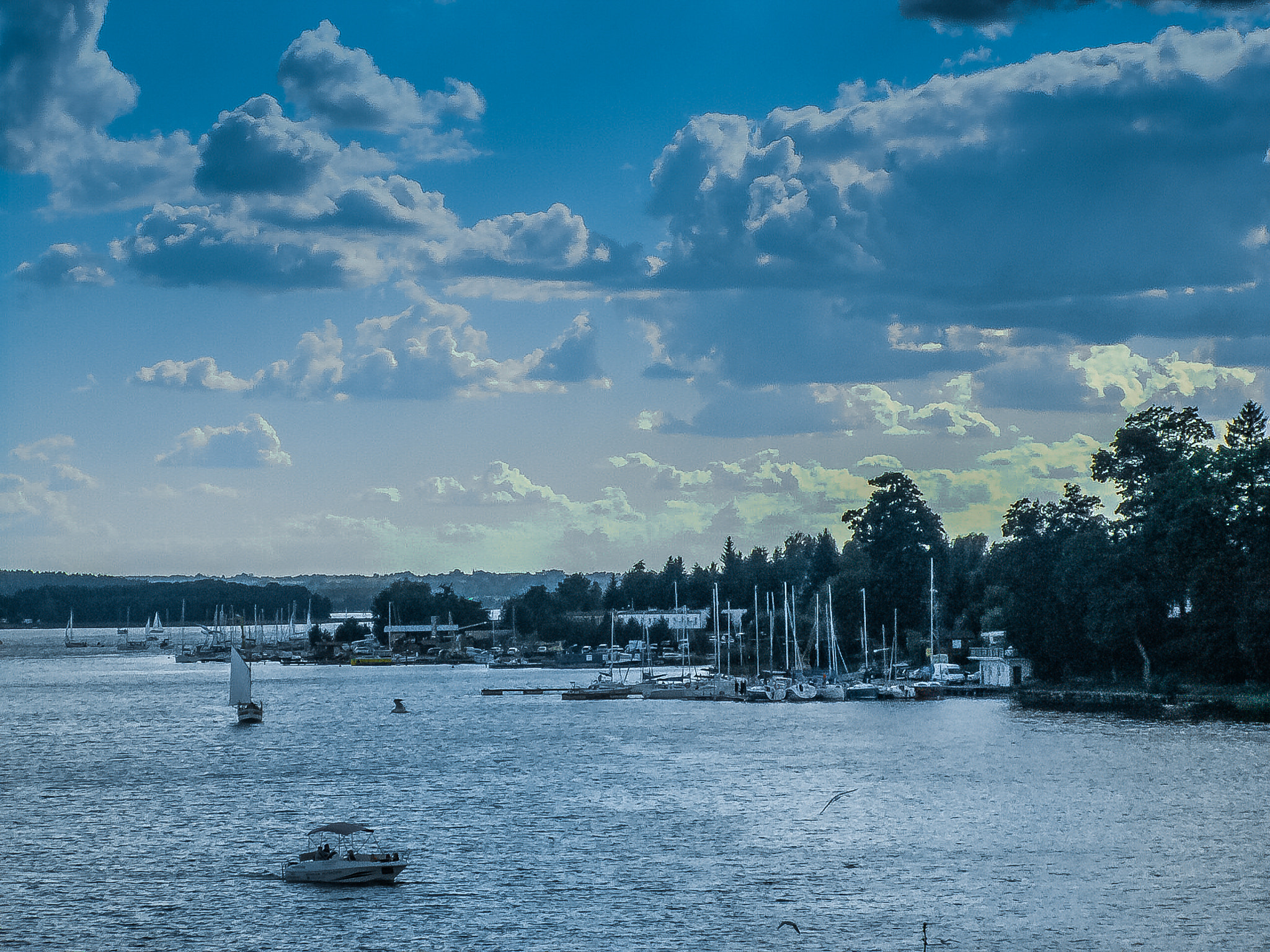 KONICA MINOLTA DiMAGE Z5 sample photo. Mazury photography