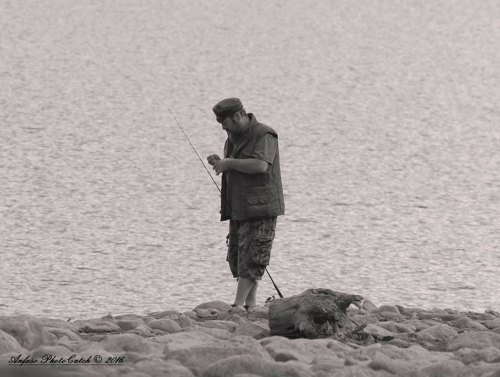 Canon EOS 7D Mark II + Sigma 150-600mm F5-6.3 DG OS HSM | S sample photo. The fisherman photography