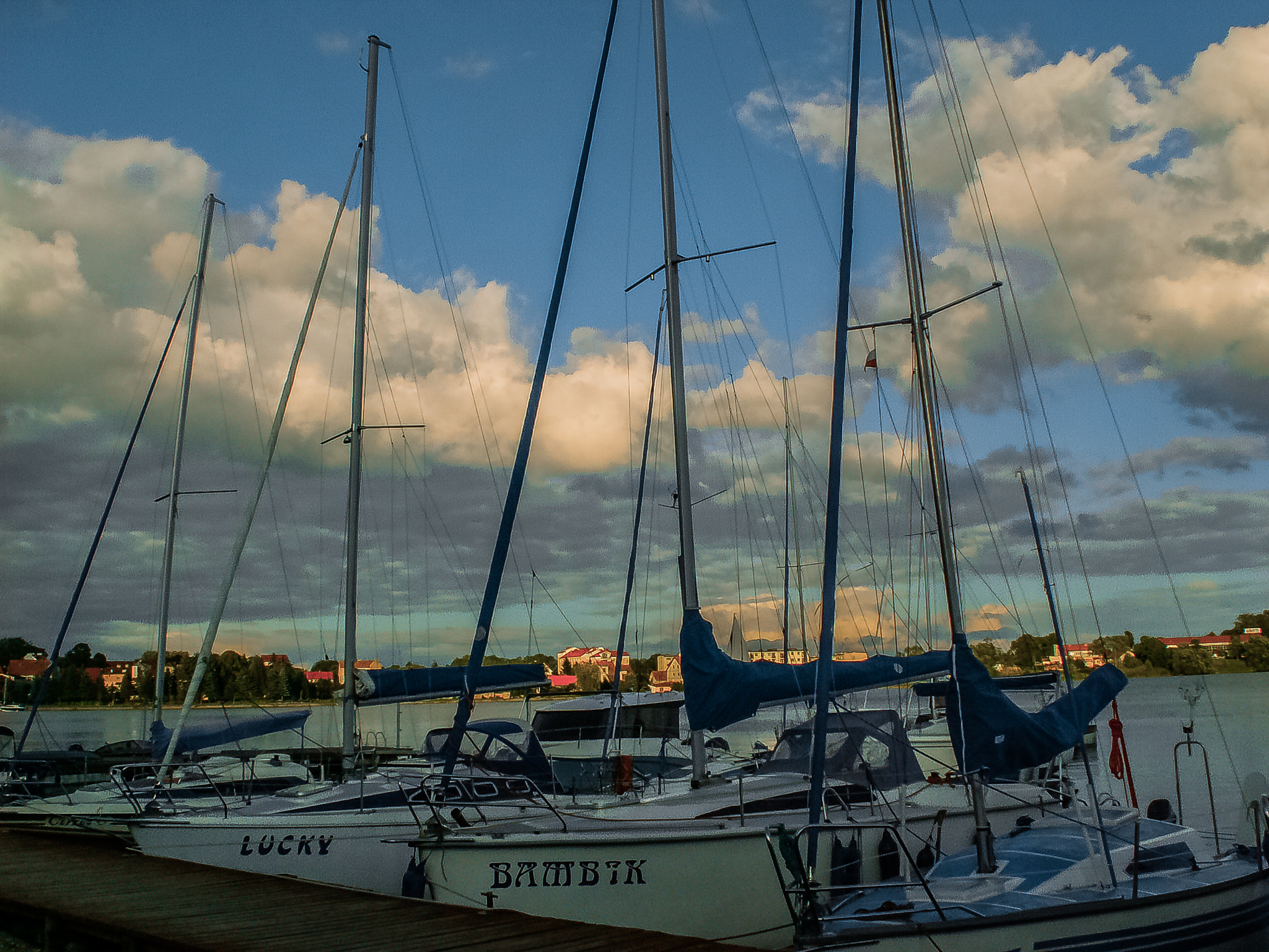 KONICA MINOLTA DiMAGE Z5 sample photo. Mazury photography