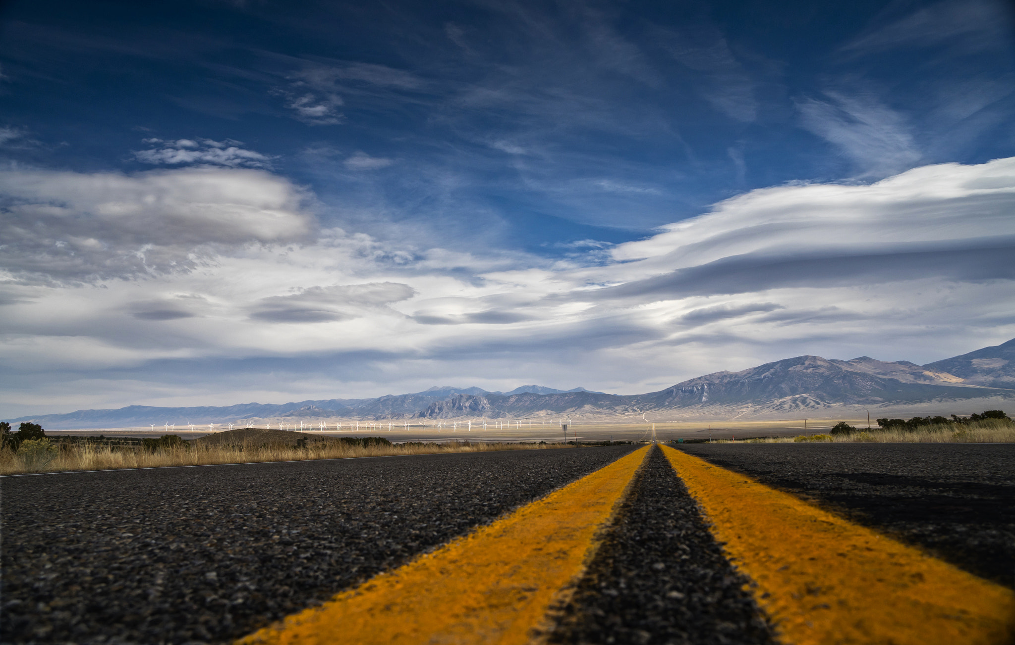 Sony a7R II + Sony Vario-Tessar T* E 16-70mm F4 ZA OSS sample photo. Endless road, nevada photography