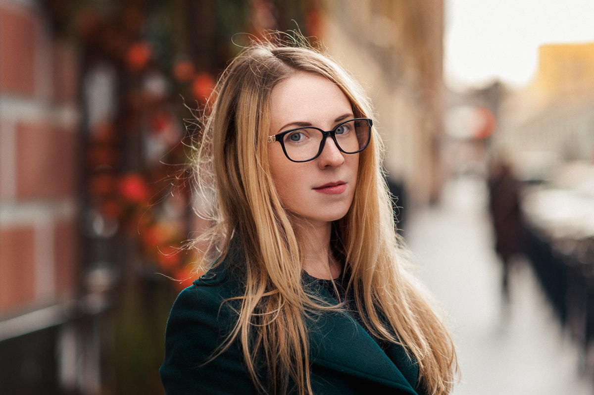 Nikon AF Nikkor 105mm F2D DC sample photo. Кофейная осень photography
