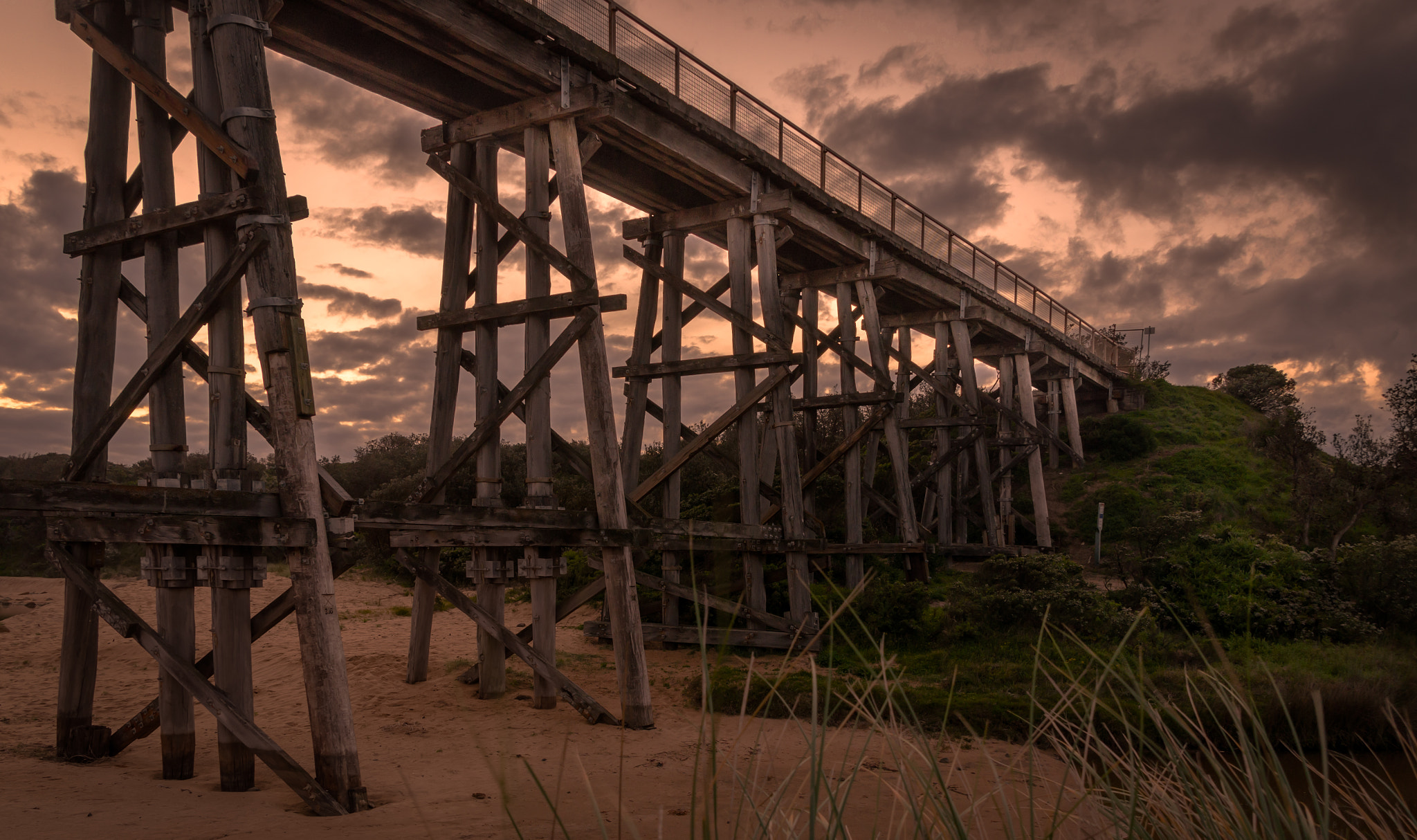 Tamron AF 18-250mm F3.5-6.3 Di II LD Aspherical (IF) Macro sample photo. Bourne creek trestle bridge photography