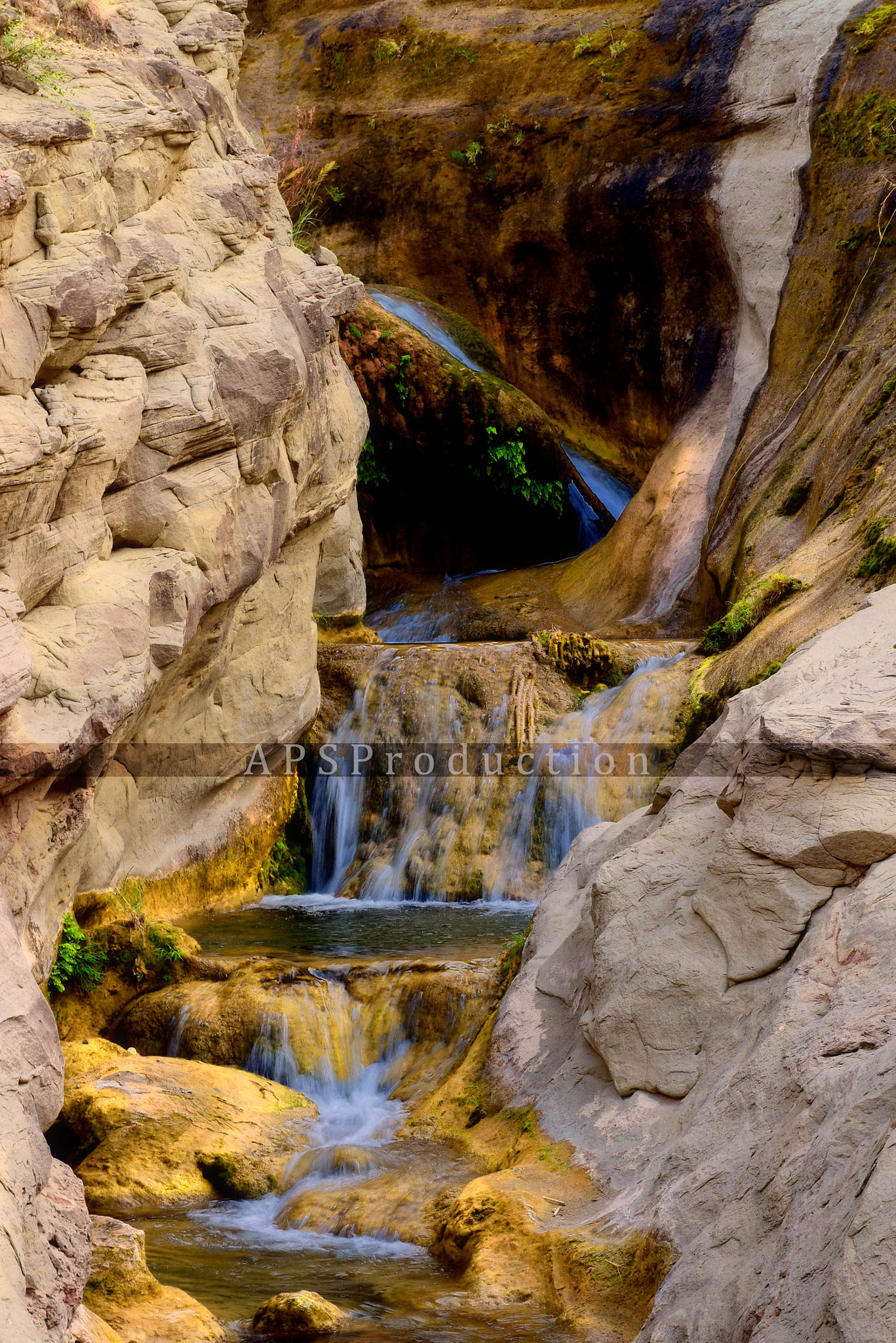 Nikon D5500 + AF Nikkor 28mm f/2.8 sample photo. Kanhati waterfalls soon valley photography