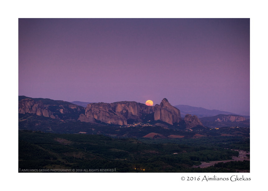Canon EOS 760D (EOS Rebel T6s / EOS 8000D) sample photo. Full moon rise behind meteora rocks & monasteries photography
