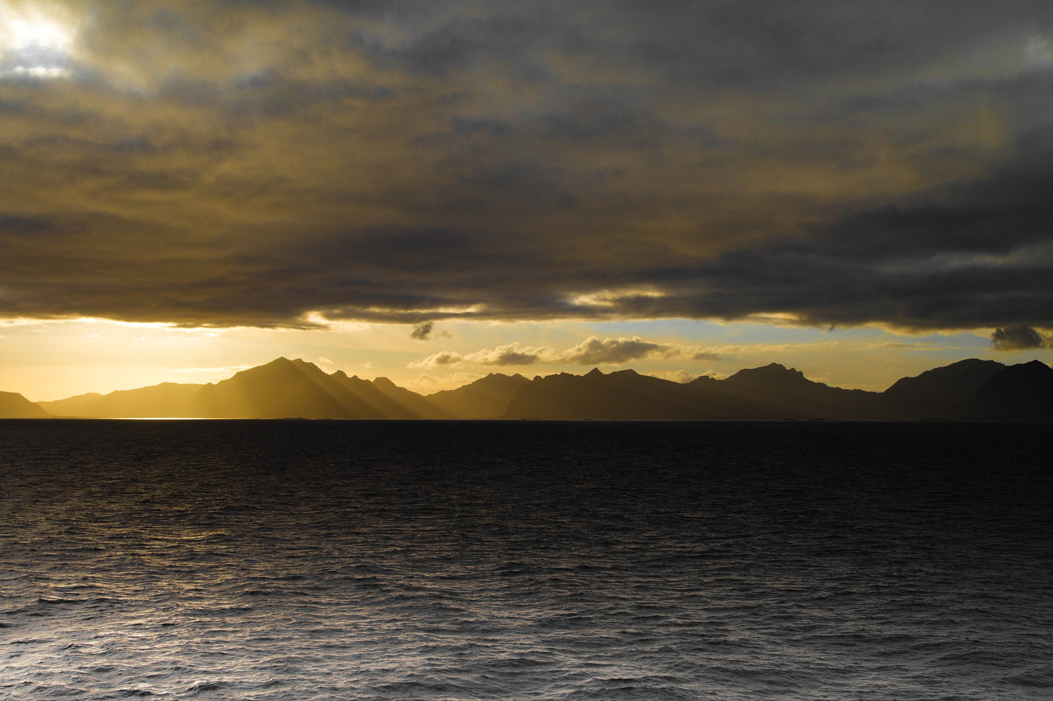 Canon EOS 7D + Sigma 18-50mm f/2.8 Macro sample photo. Norway photography