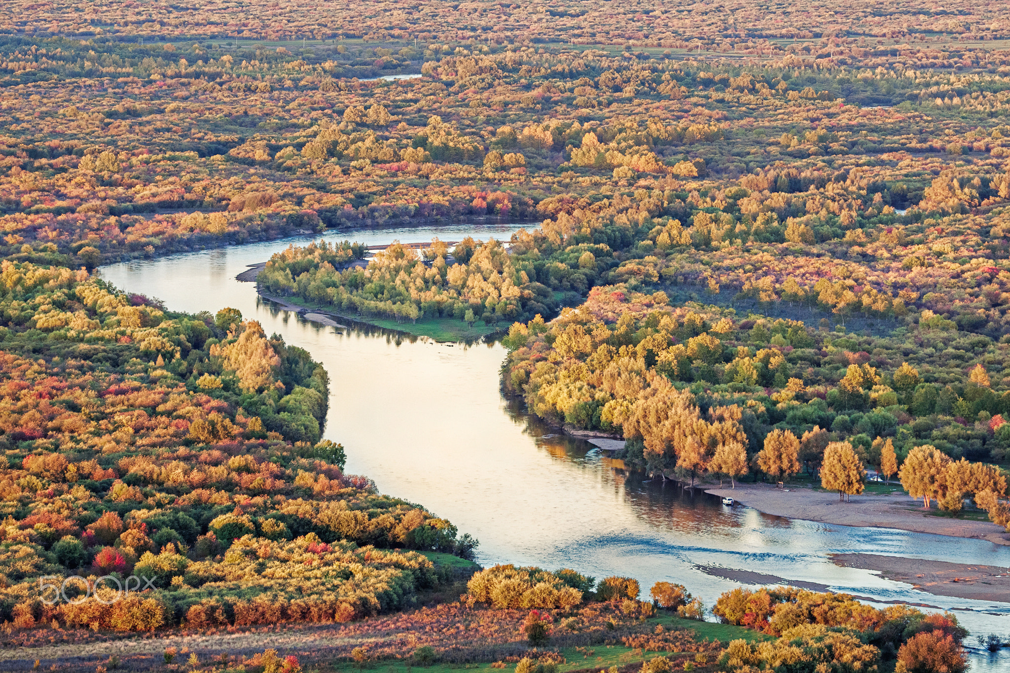 秋的印象-- 额尔古纳湿地