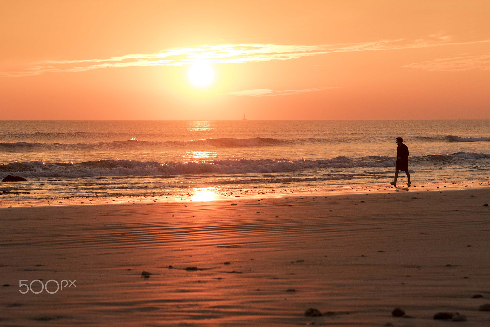 Canon EF-S 55-250mm F4-5.6 IS sample photo. Woman walking in the sunset photography