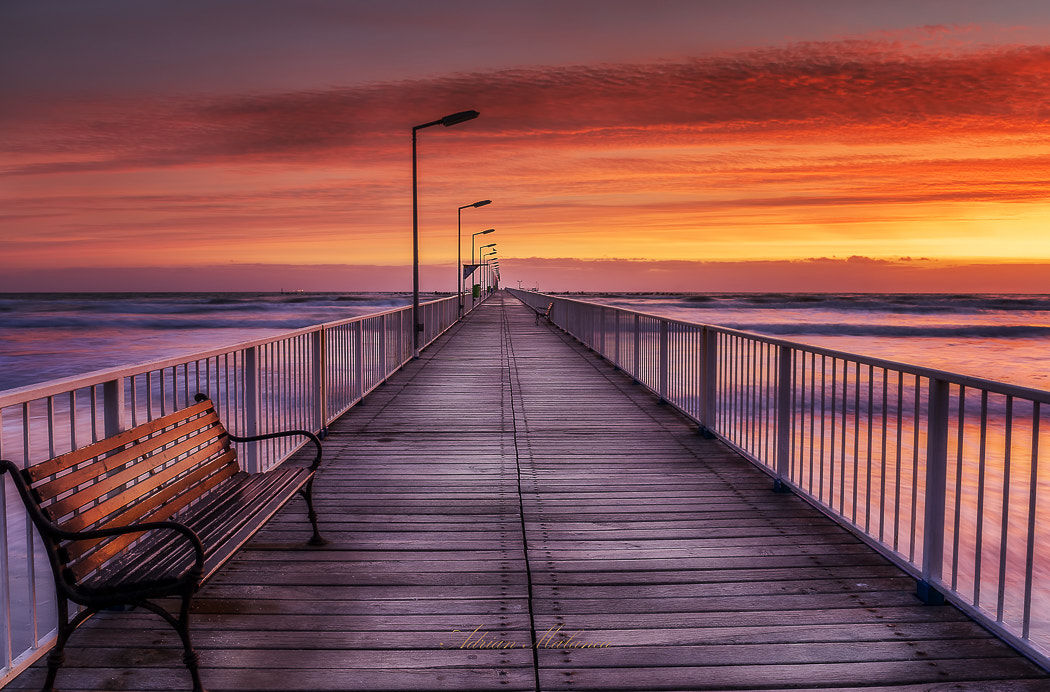 Sony Alpha NEX-6 + E 18mm F2.8 sample photo. Sunrise on the bridge photography