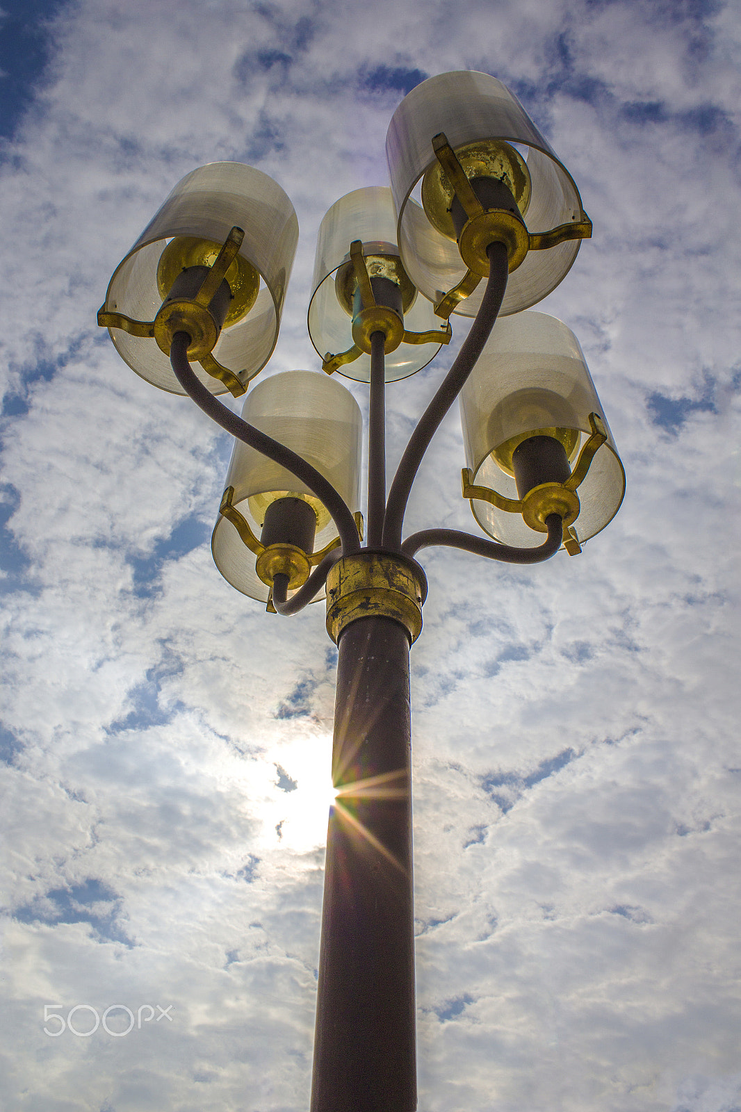 Canon EF-S 18-55mm F3.5-5.6 IS sample photo. Lantern photography