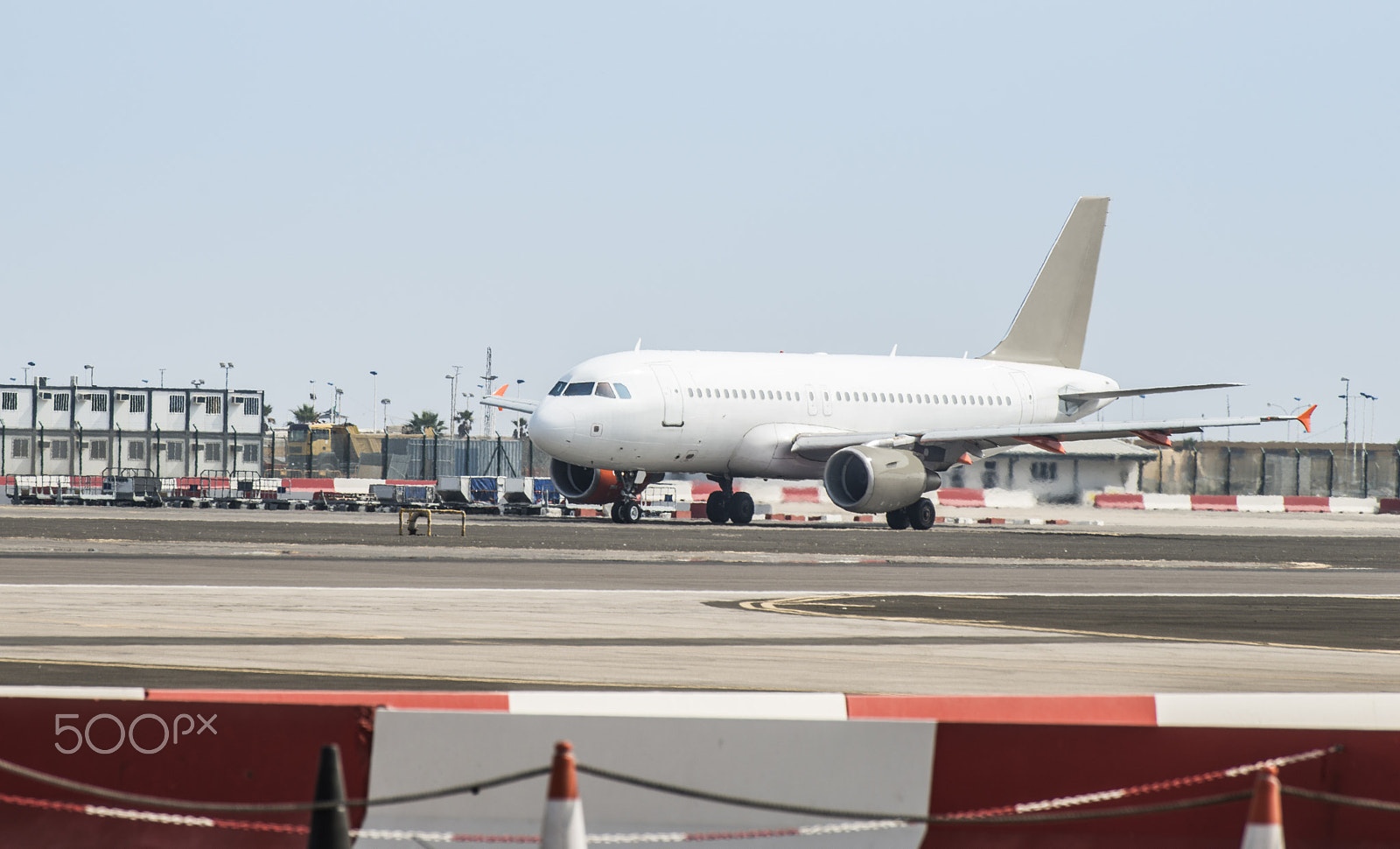 Nikon D800E sample photo. Plane before takeoff photography