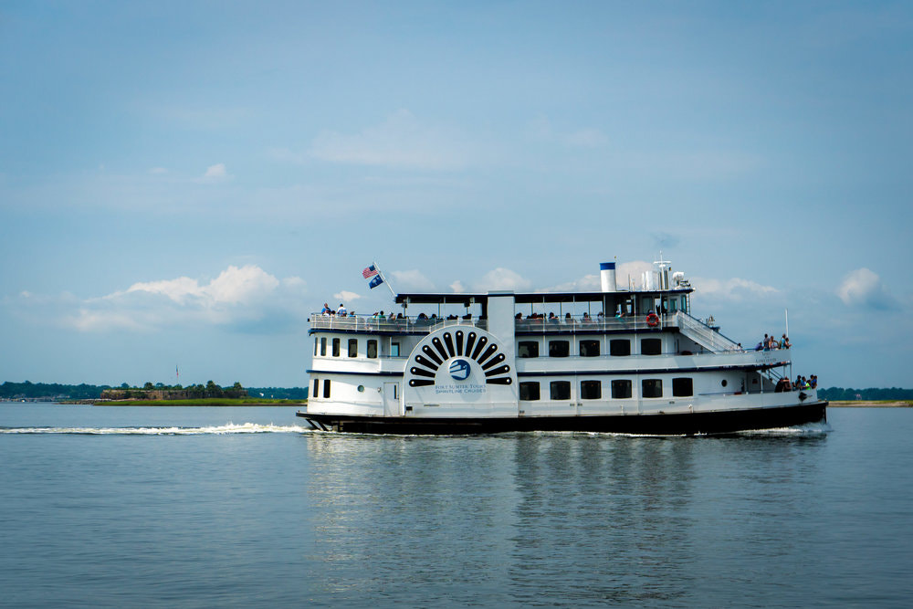 Sony a6300 + Sony E 18-55mm F3.5-5.6 OSS sample photo. "fort sumter tours" #photojambo photography