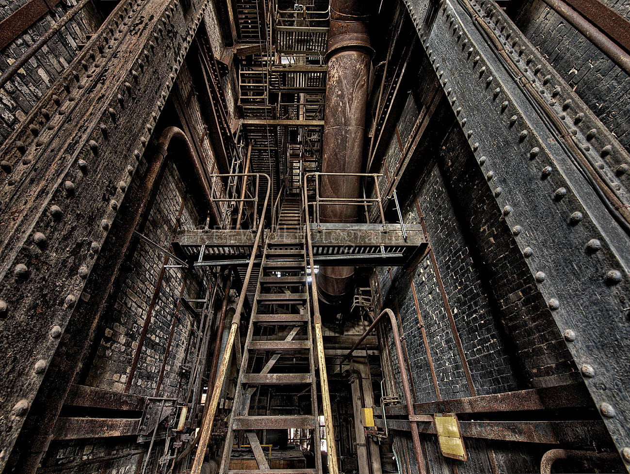 Olympus E-30 + OLYMPUS  7-14mm Lens sample photo. Moloch ... photography