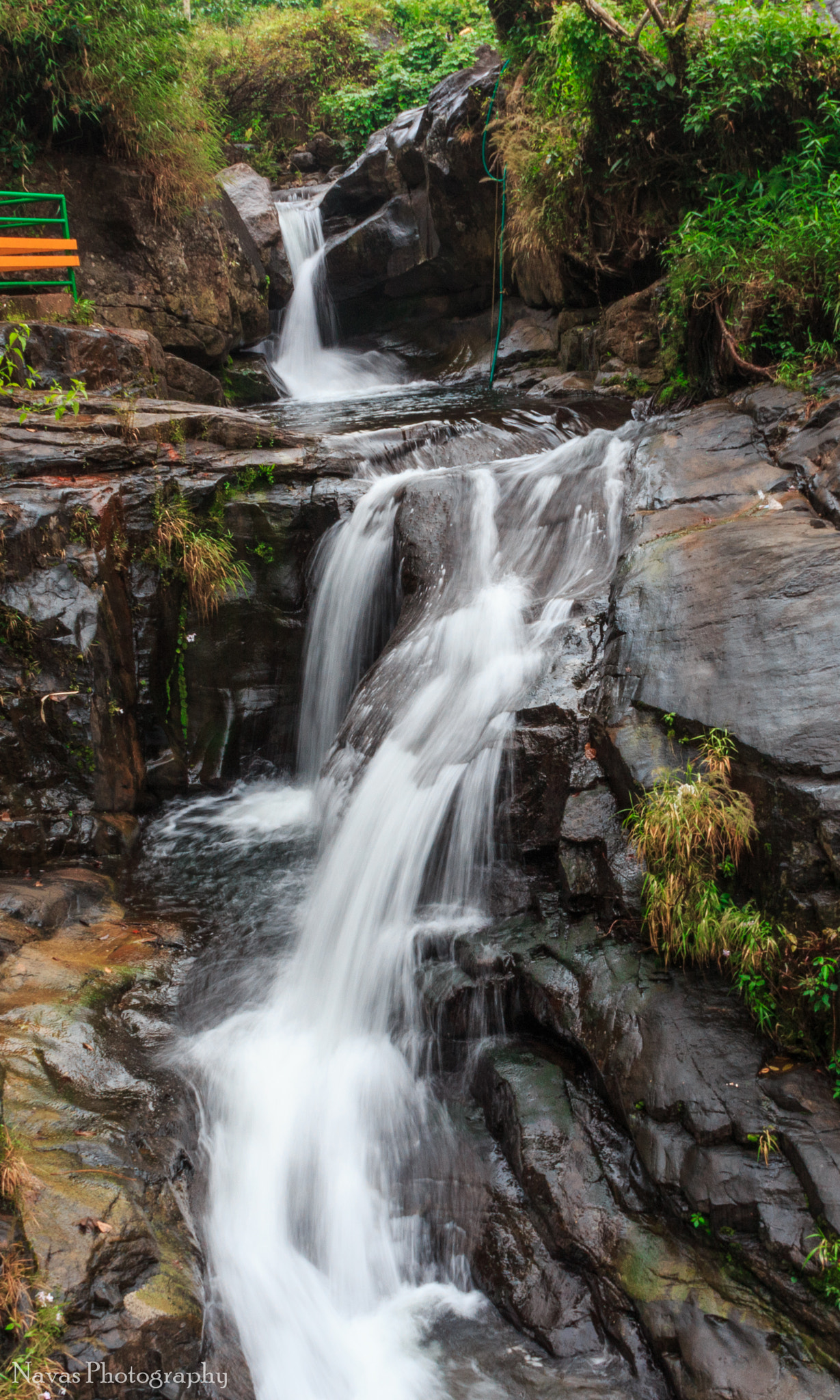 Canon EF 75-300mm F4.0-5.6 IS USM sample photo. Keralaamkundu waterfalls-slow shutter shot photography