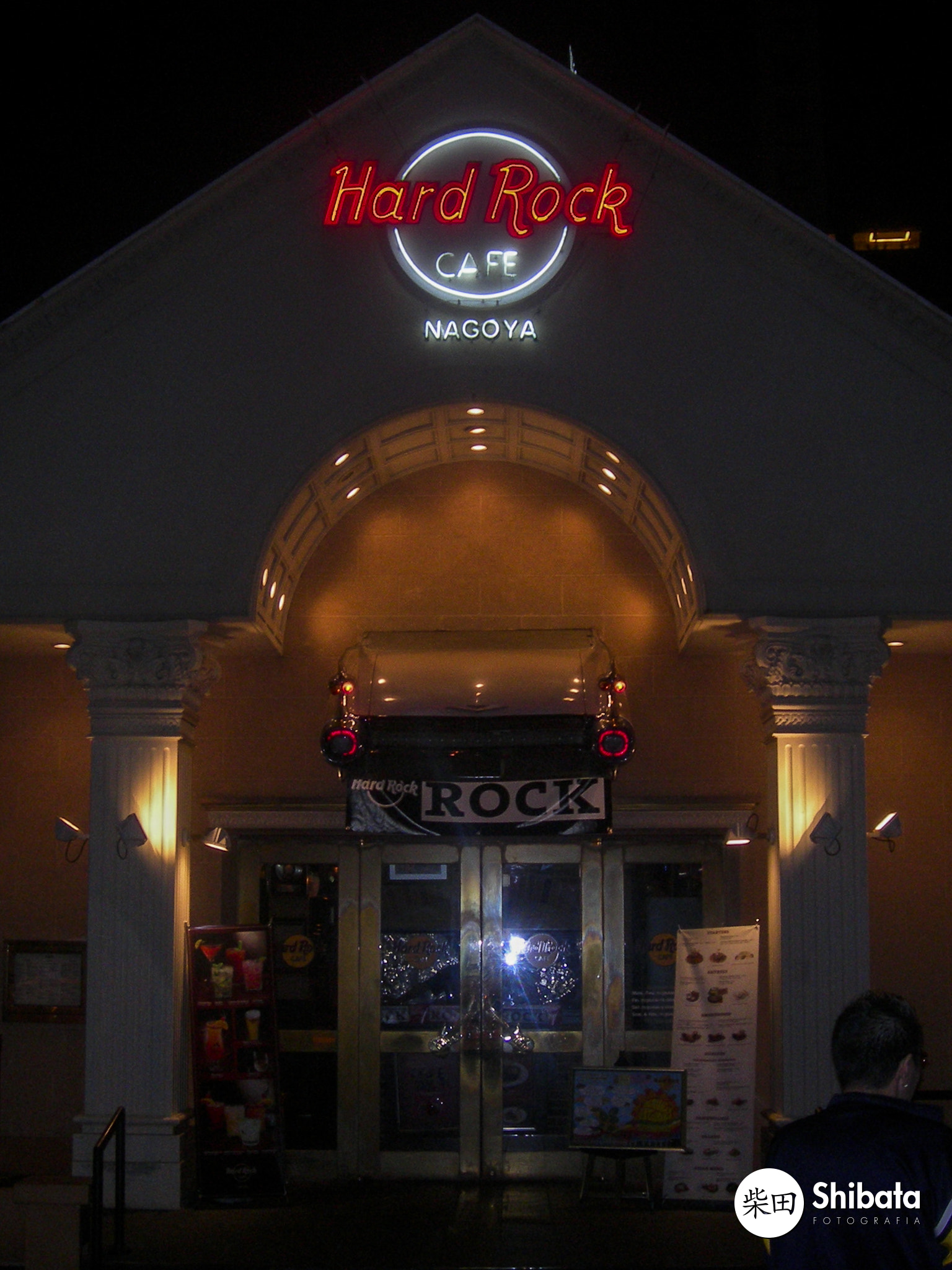 Nikon E7600 sample photo. Hard rock cafe nagoya - 2008 photography
