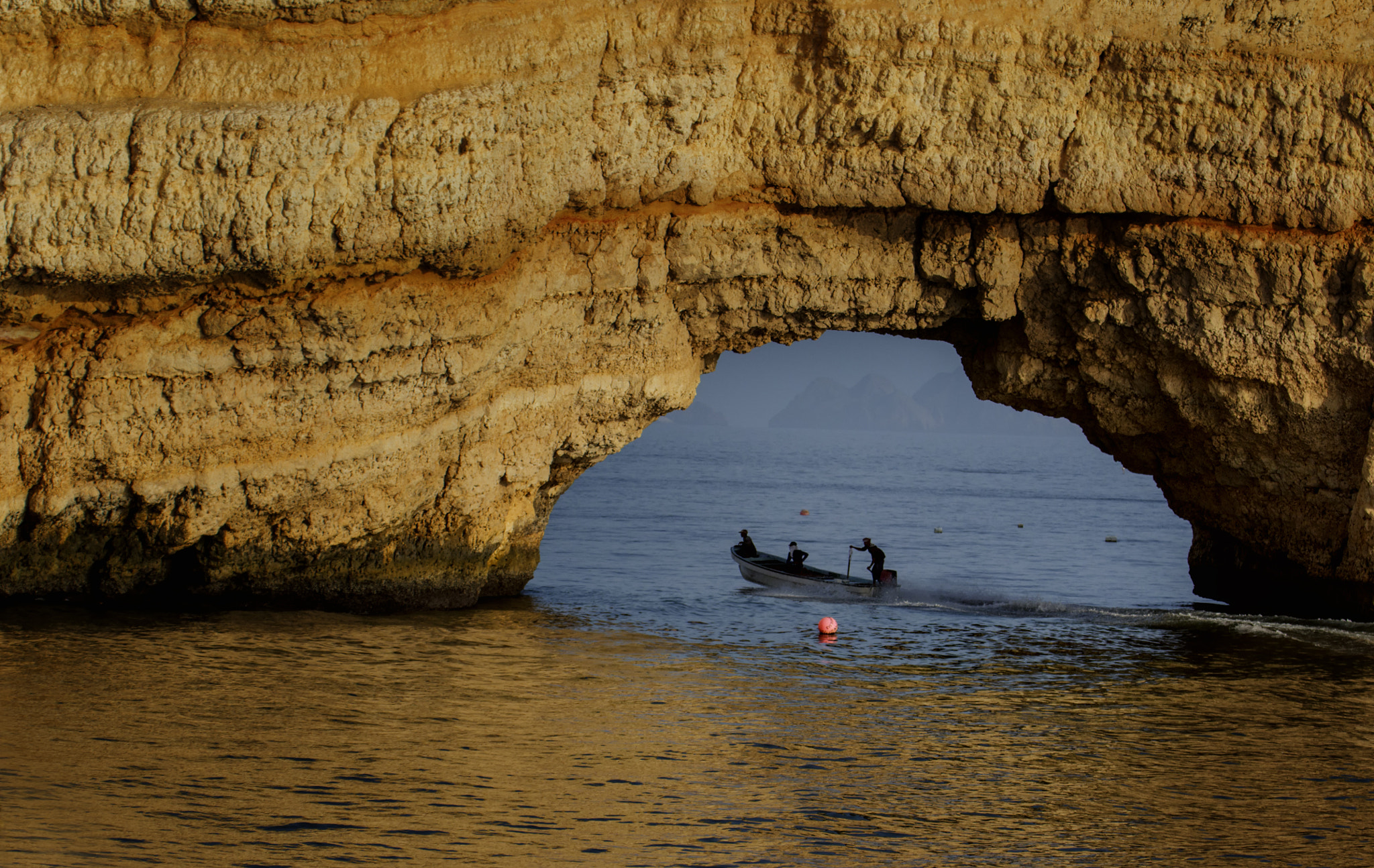 Canon EF 70-300mm F4-5.6L IS USM sample photo. Nature's arch photography