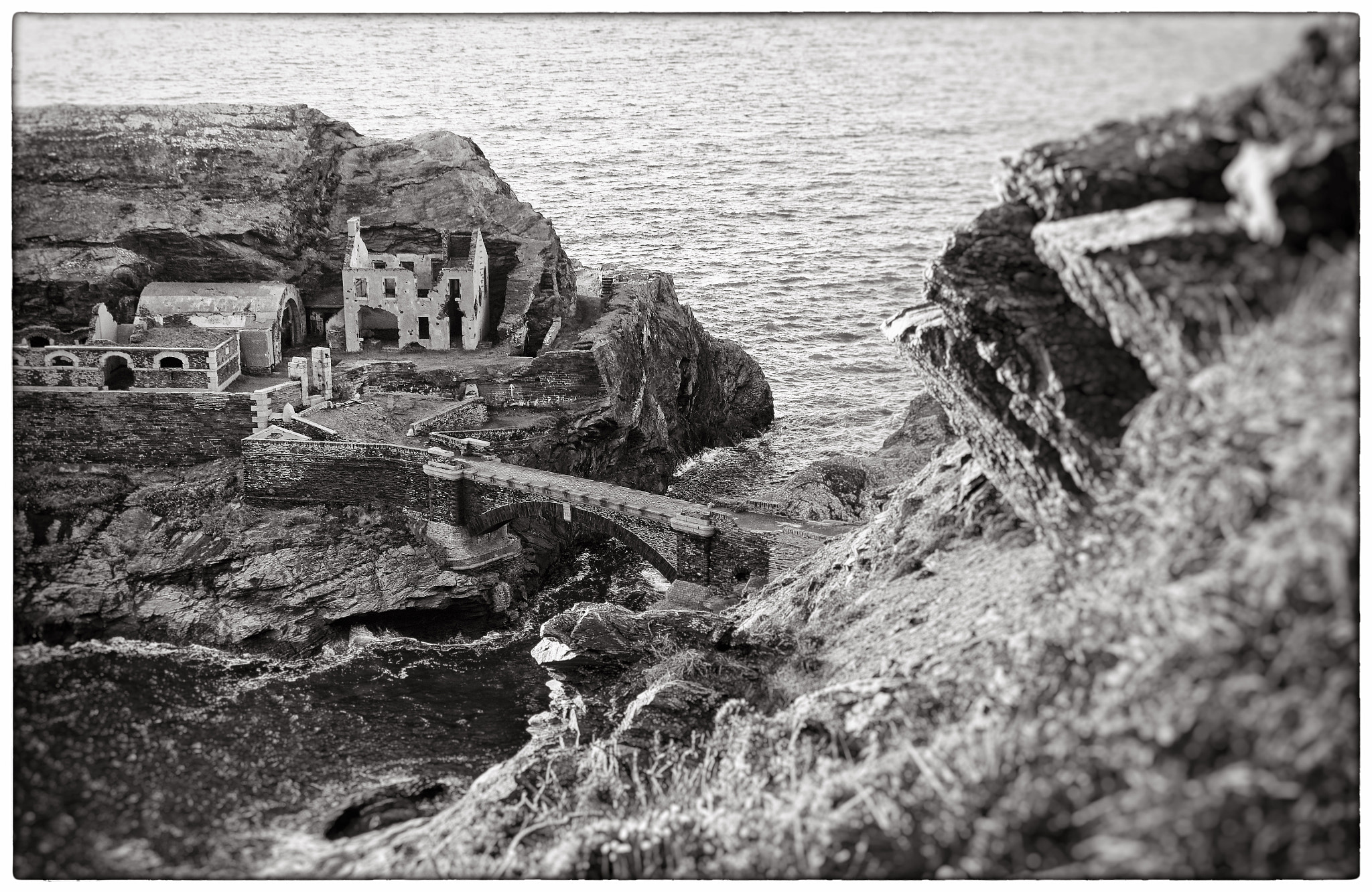 Olympus OM-D E-M5 II sample photo. Le fort des capucins photography