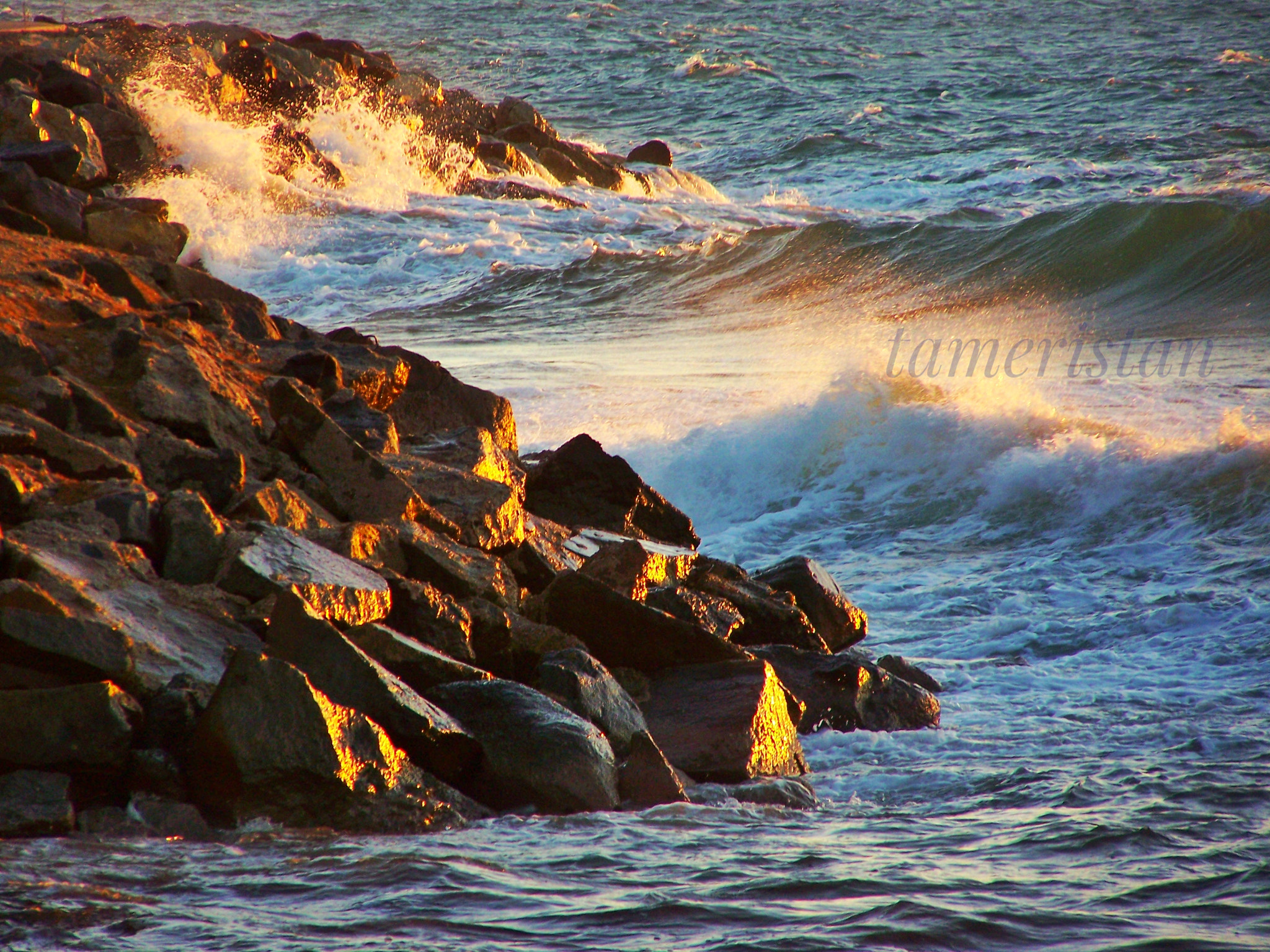 Kodak EASYSHARE Z710 ZOOM DIGITAL CAMERA sample photo. Sunset on the rocks.  photography