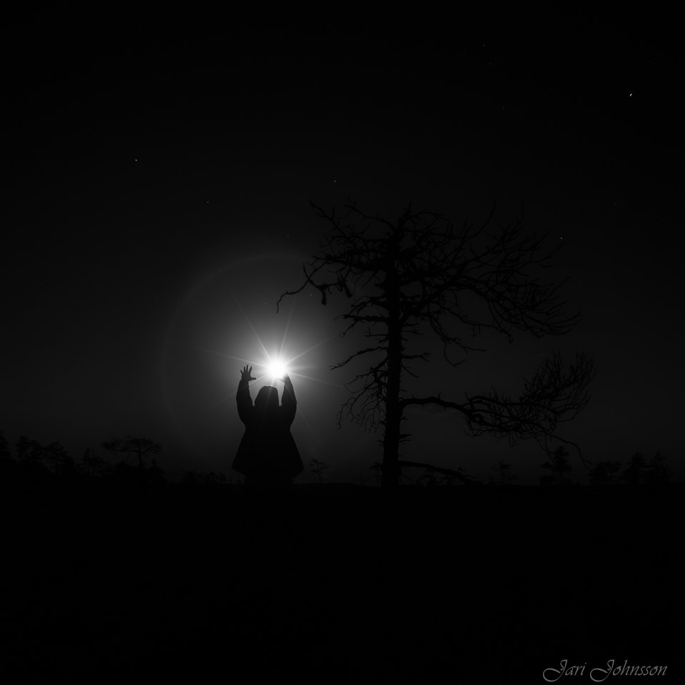 Canon EF 14mm F2.8L II USM sample photo. The swamp man - moon hunting photography