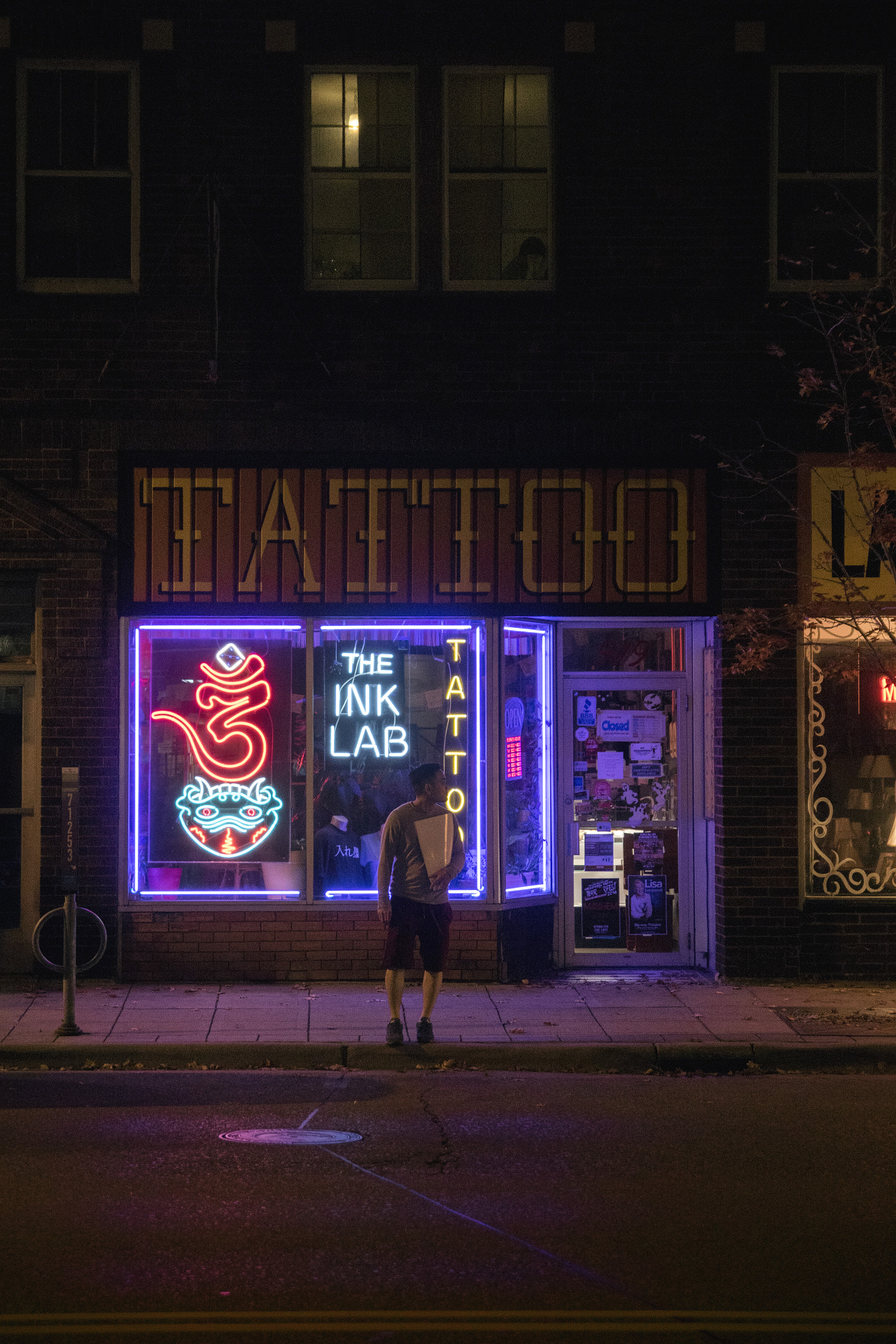 Sony ILCA-77M2 sample photo. Lake street tattoo photography