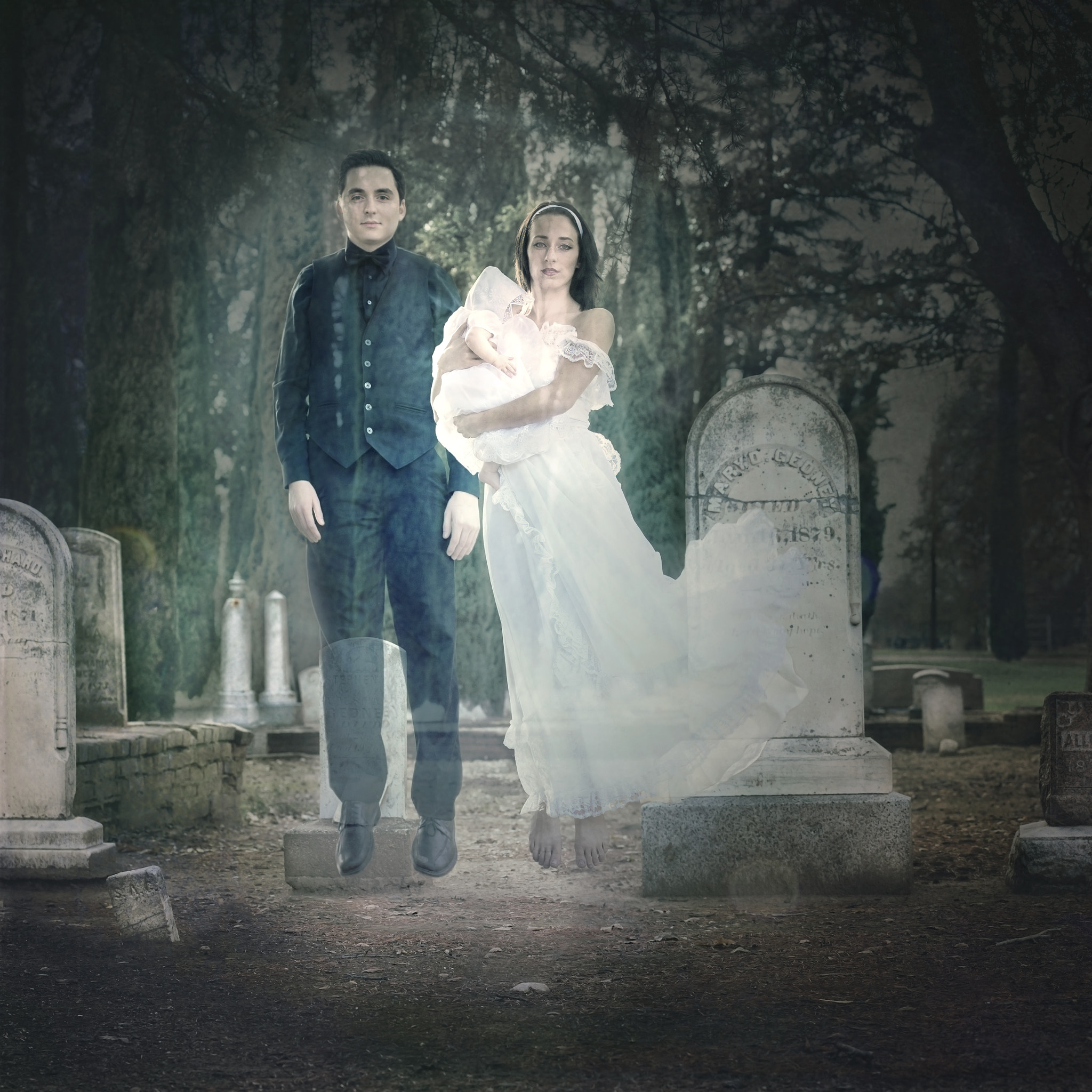 Canon EOS 40D + Canon EF 50mm F1.4 USM sample photo. 'ghost family values' photography