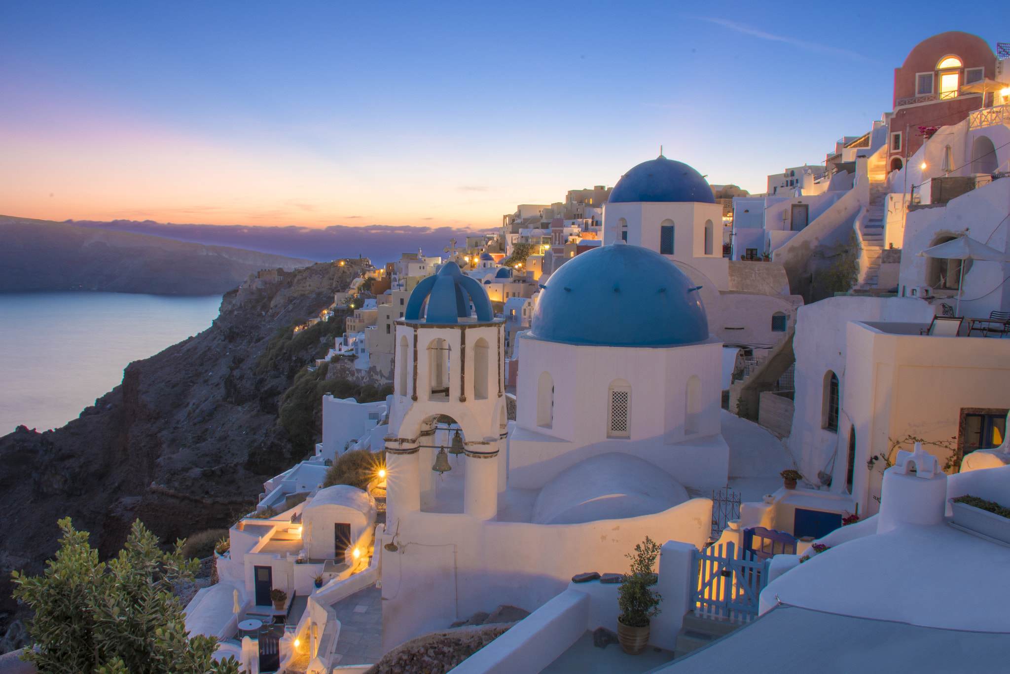 Nikon D500 sample photo. The 3 domes of oia at sunset photography
