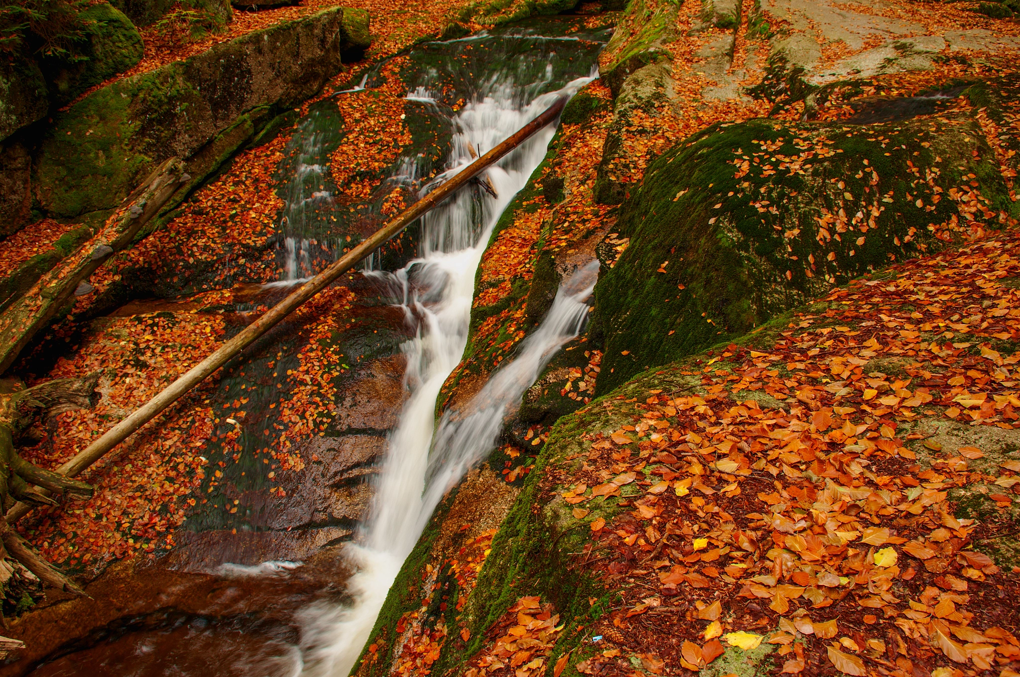 Nikon D5000 sample photo. Waterfall in jedlová valley photography