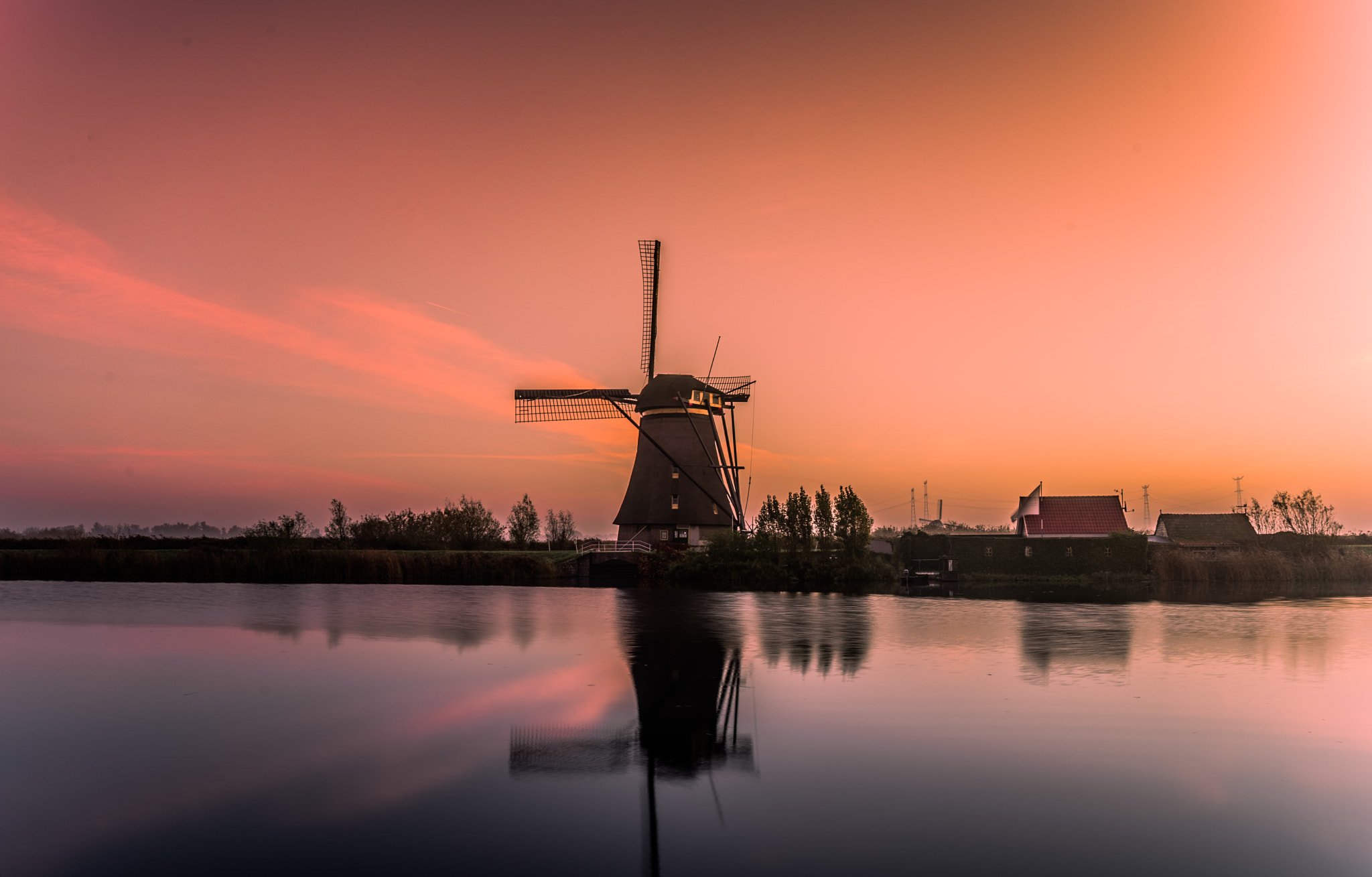 Sony a7 II + ZEISS Batis 25mm F2 sample photo. Kinderdijk photography