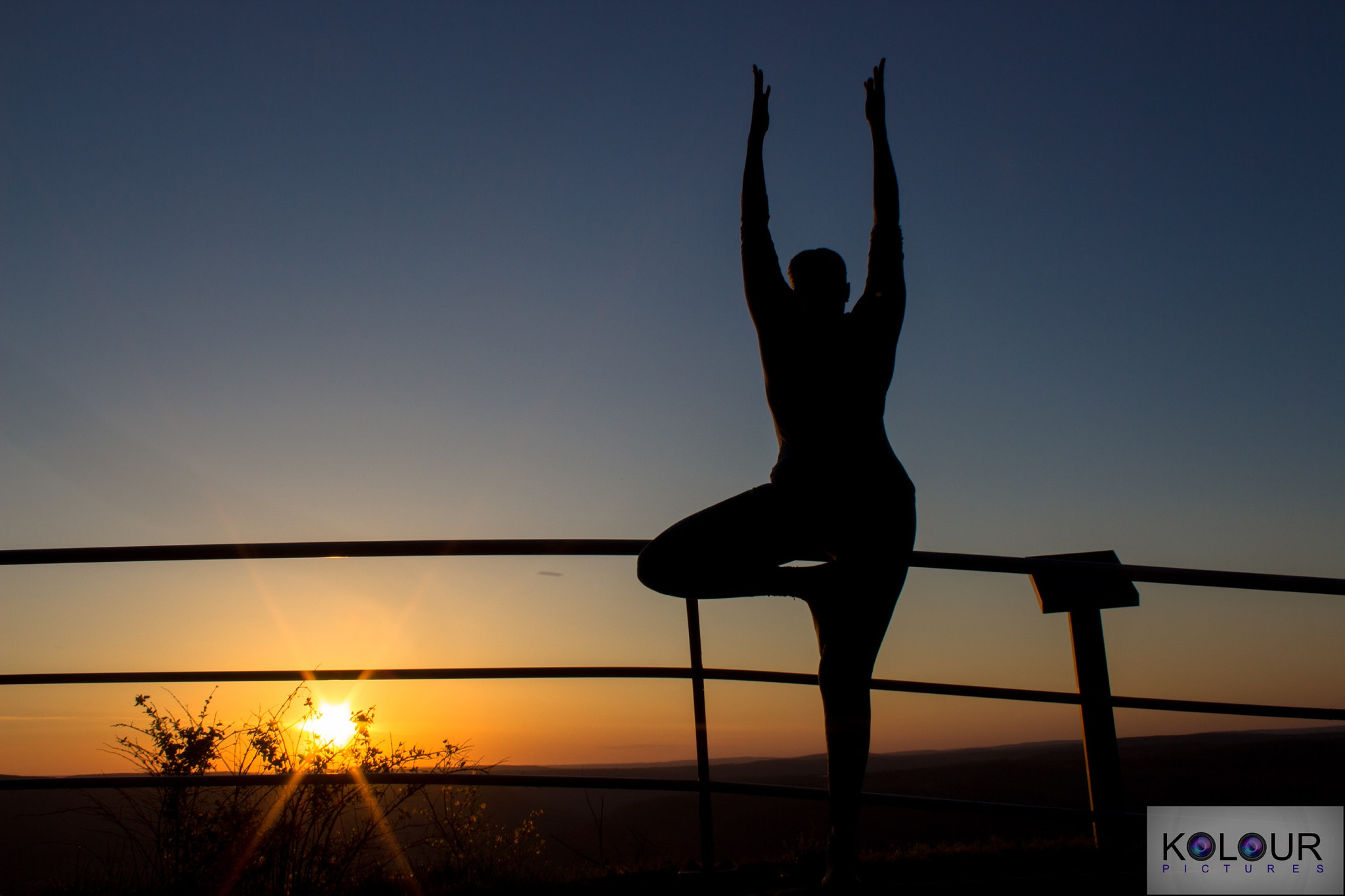 Canon EF-S 18-55mm F3.5-5.6 IS sample photo. Yoga sunset photography
