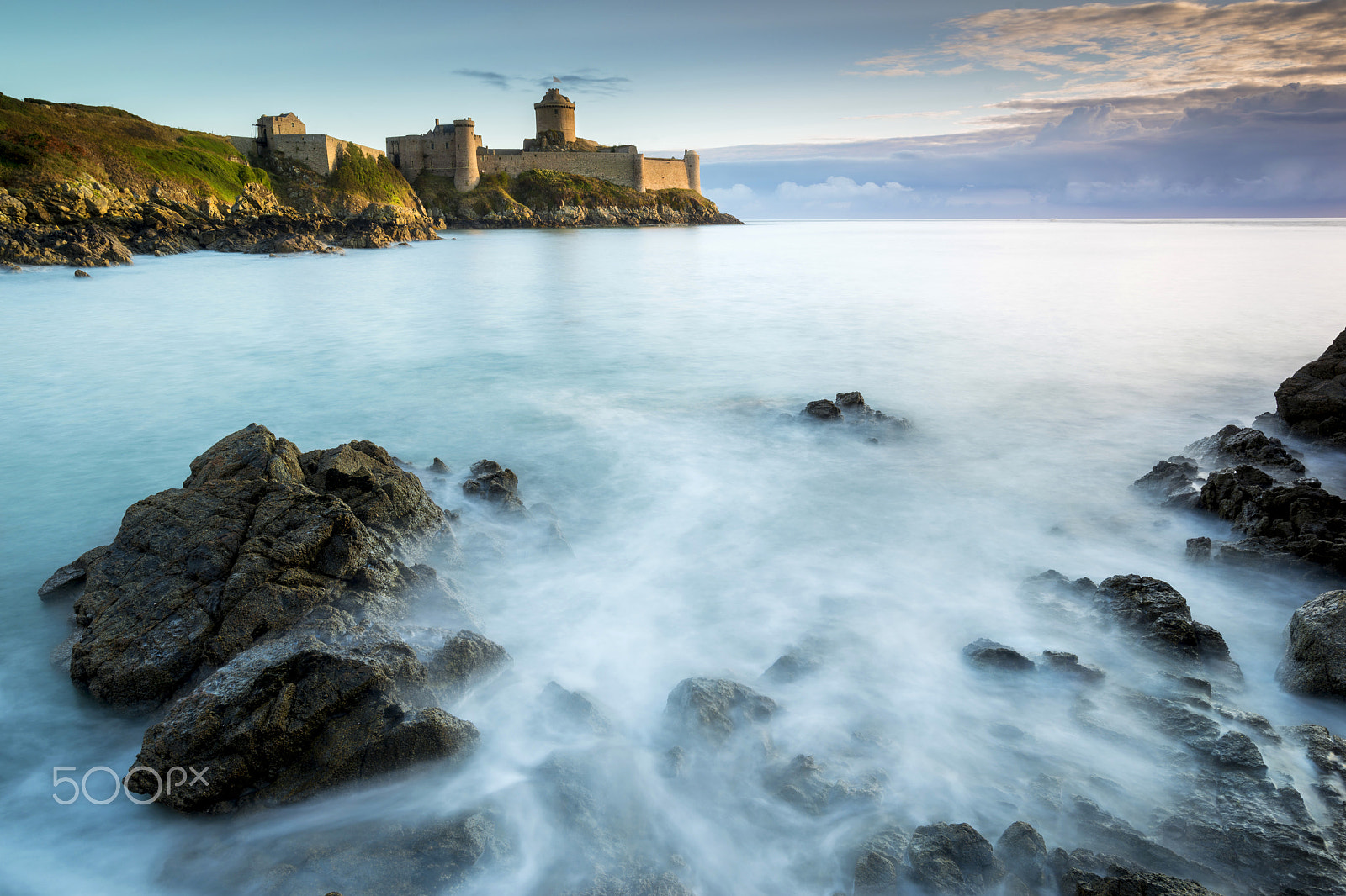 Nikon AF-S Nikkor 18-35mm F3.5-4.5G ED sample photo. Fort la latte photography
