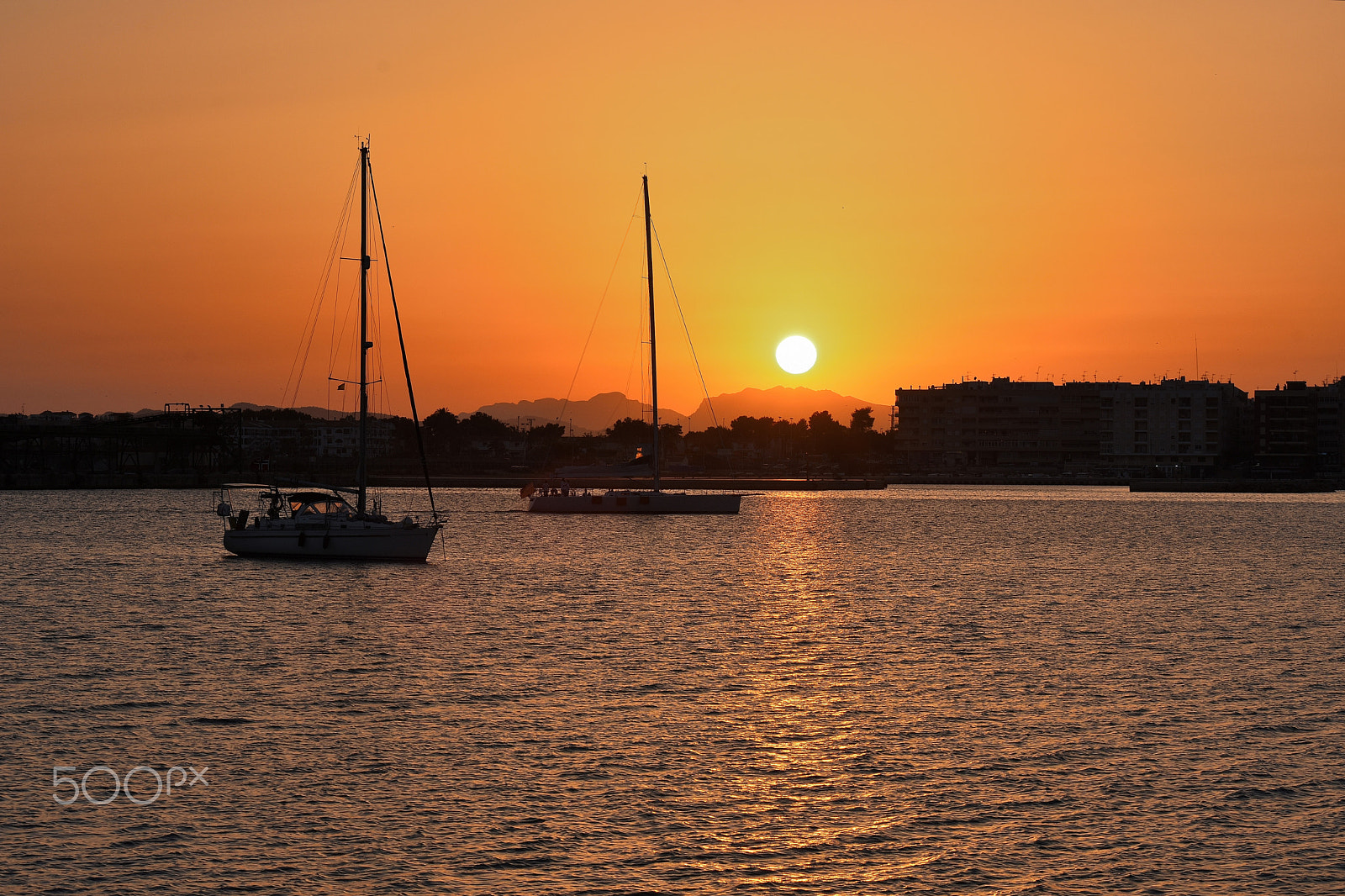 Tamron SP 70-200mm F2.8 Di VC USD sample photo. Sunset torrevieja harbor photography