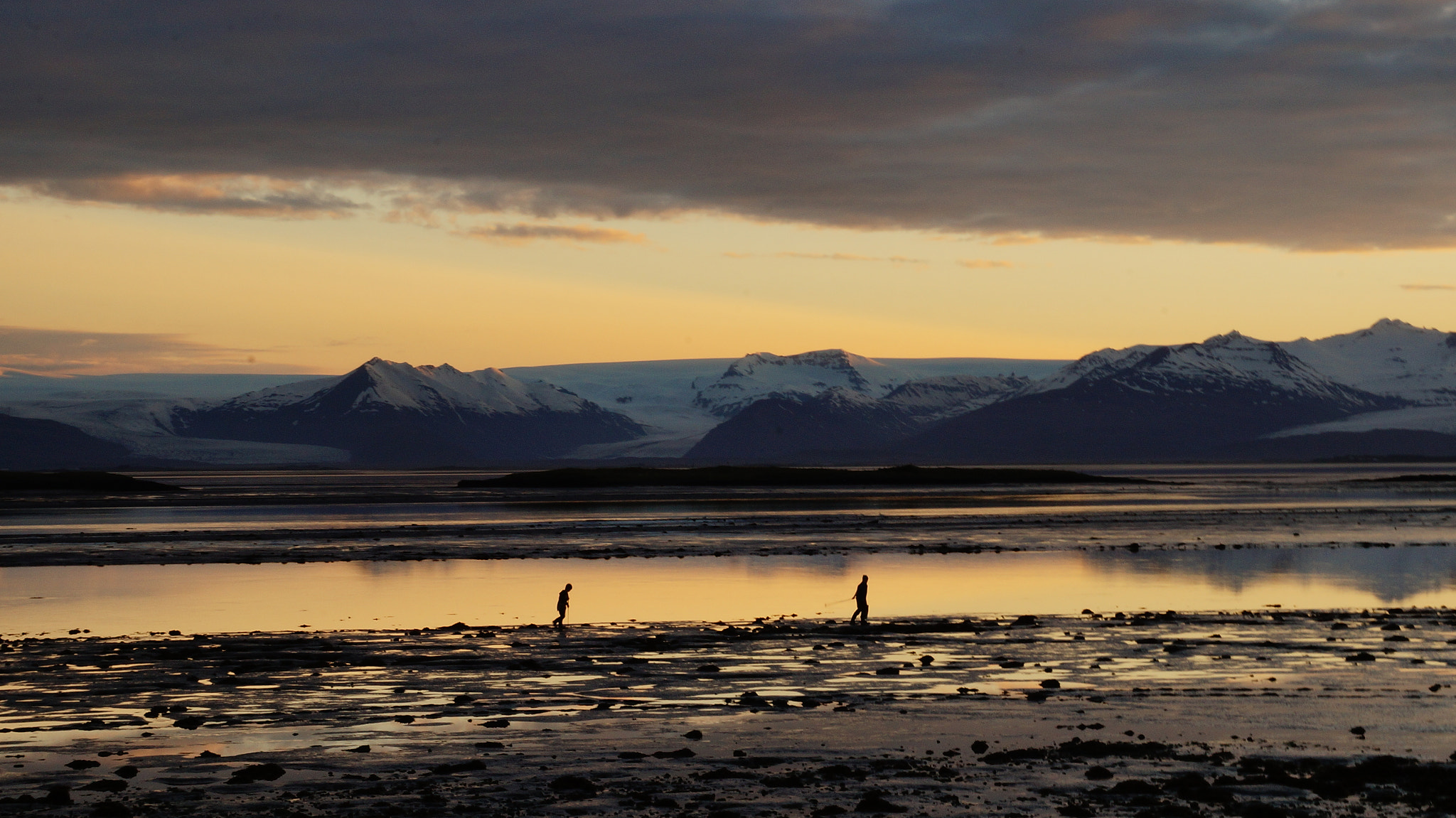 Sony DT 18-135mm F3.5-5.6 SAM sample photo. Two boys fishing. photography