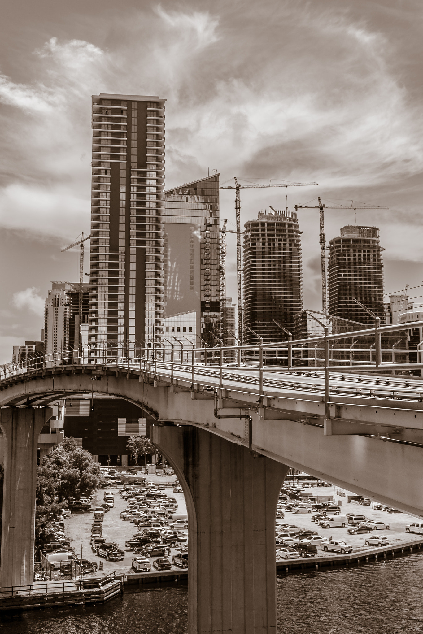 Canon EF-S 17-55mm F2.8 IS USM sample photo. Miami view photography
