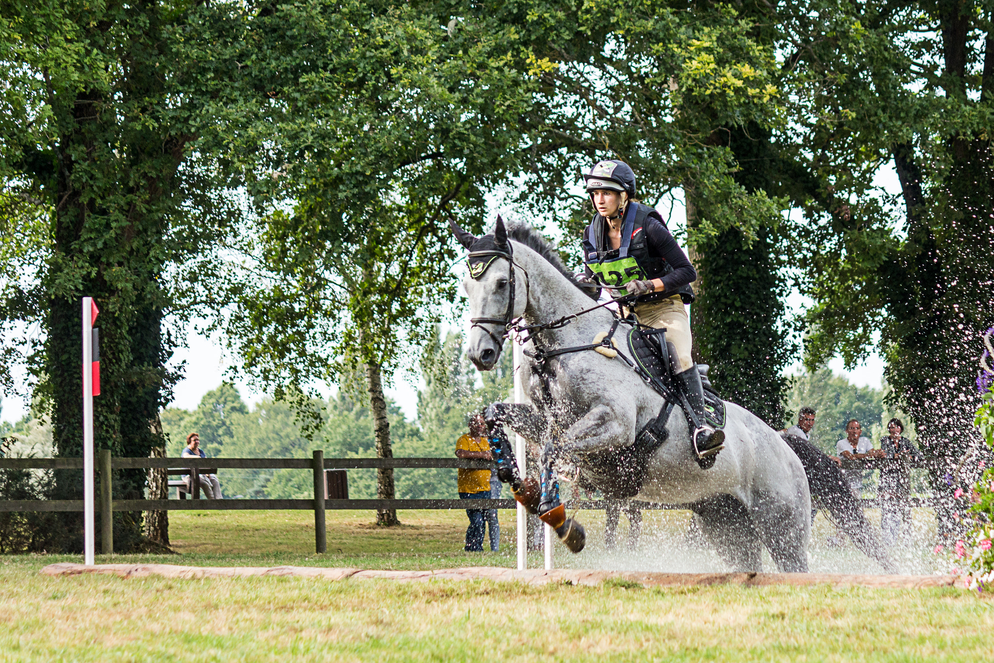 Canon EF-S 55-250mm F4-5.6 IS sample photo. Concours hippique - châteaubriant photography