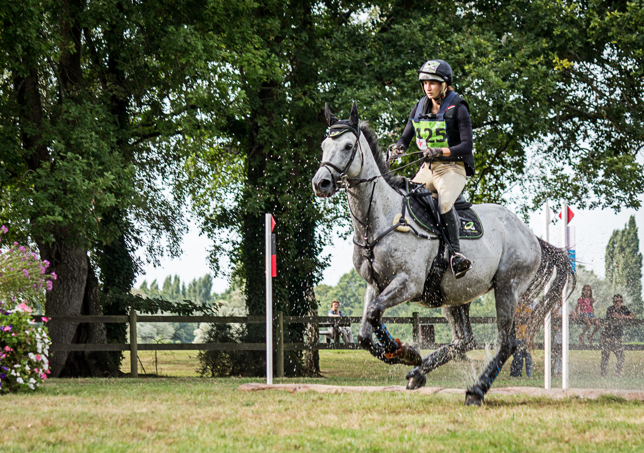 Canon EF-S 55-250mm F4-5.6 IS sample photo. Concours hippique - châteaubriant photography