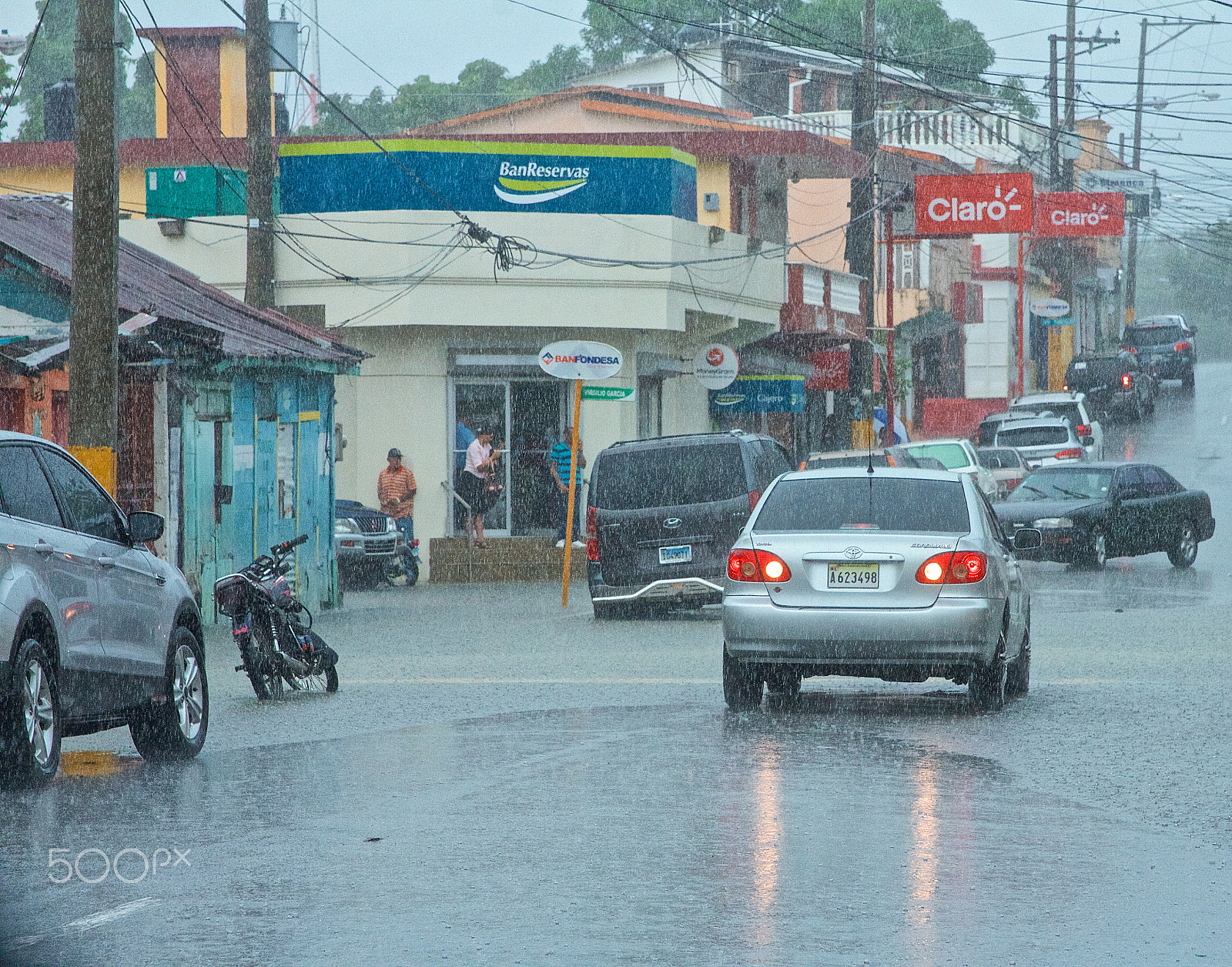 Canon EOS 7D sample photo. Rio san juan under the rain photography