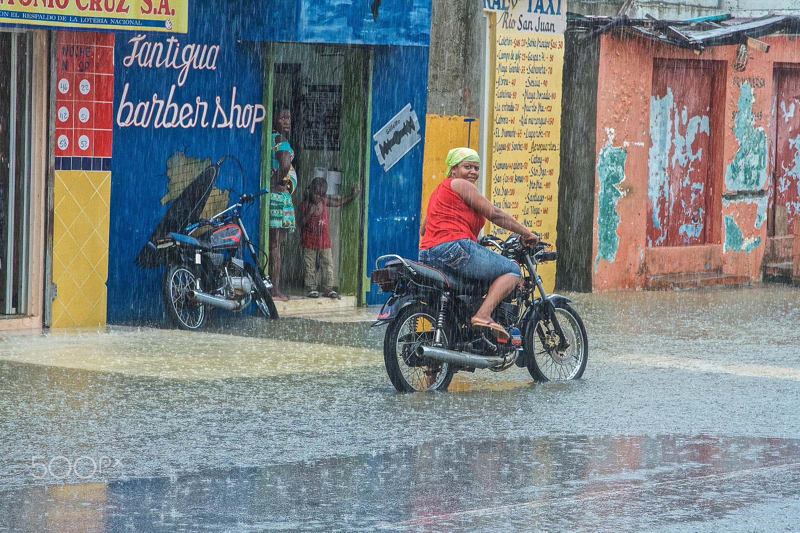 Canon EOS 7D sample photo. Rio san juan under the rain photography