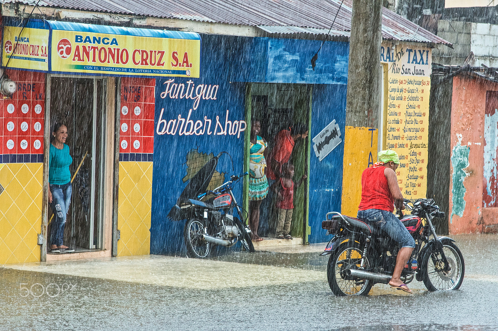 Canon EOS 7D sample photo. Rio san juan under the rain photography