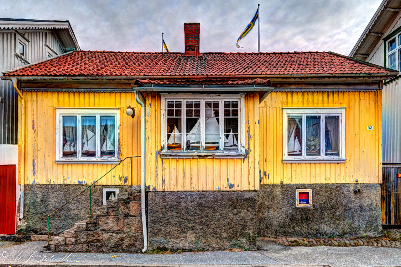 Canon EF 16-35mm F4L IS USM sample photo. House in grebbestad photography