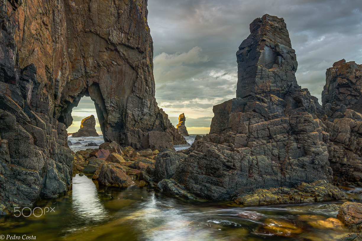 Nikon D610 + Tokina AT-X 17-35mm F4 Pro FX sample photo. Rocky forms. photography