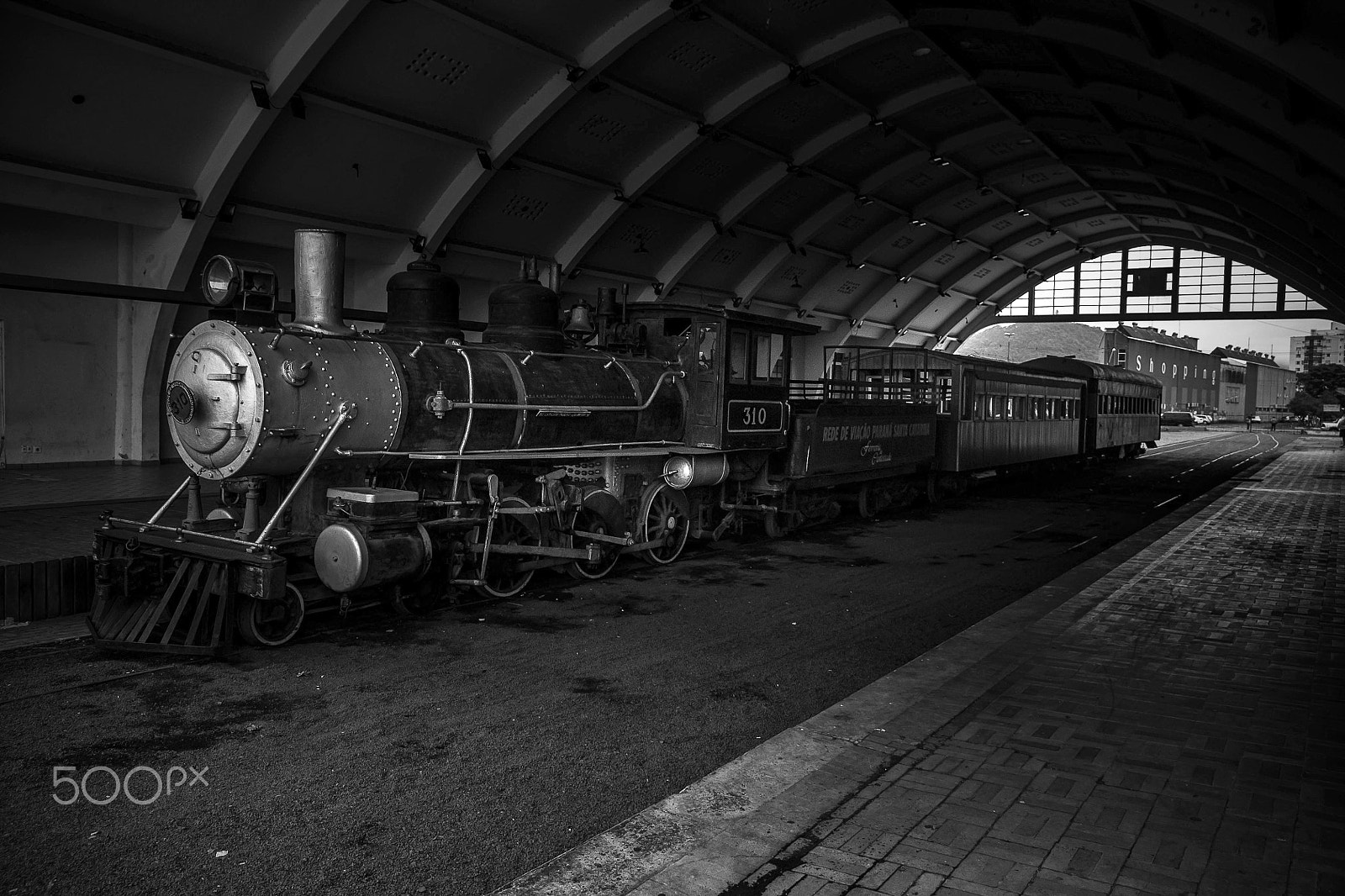 Canon EOS 1100D (EOS Rebel T3 / EOS Kiss X50) sample photo. Old train photography