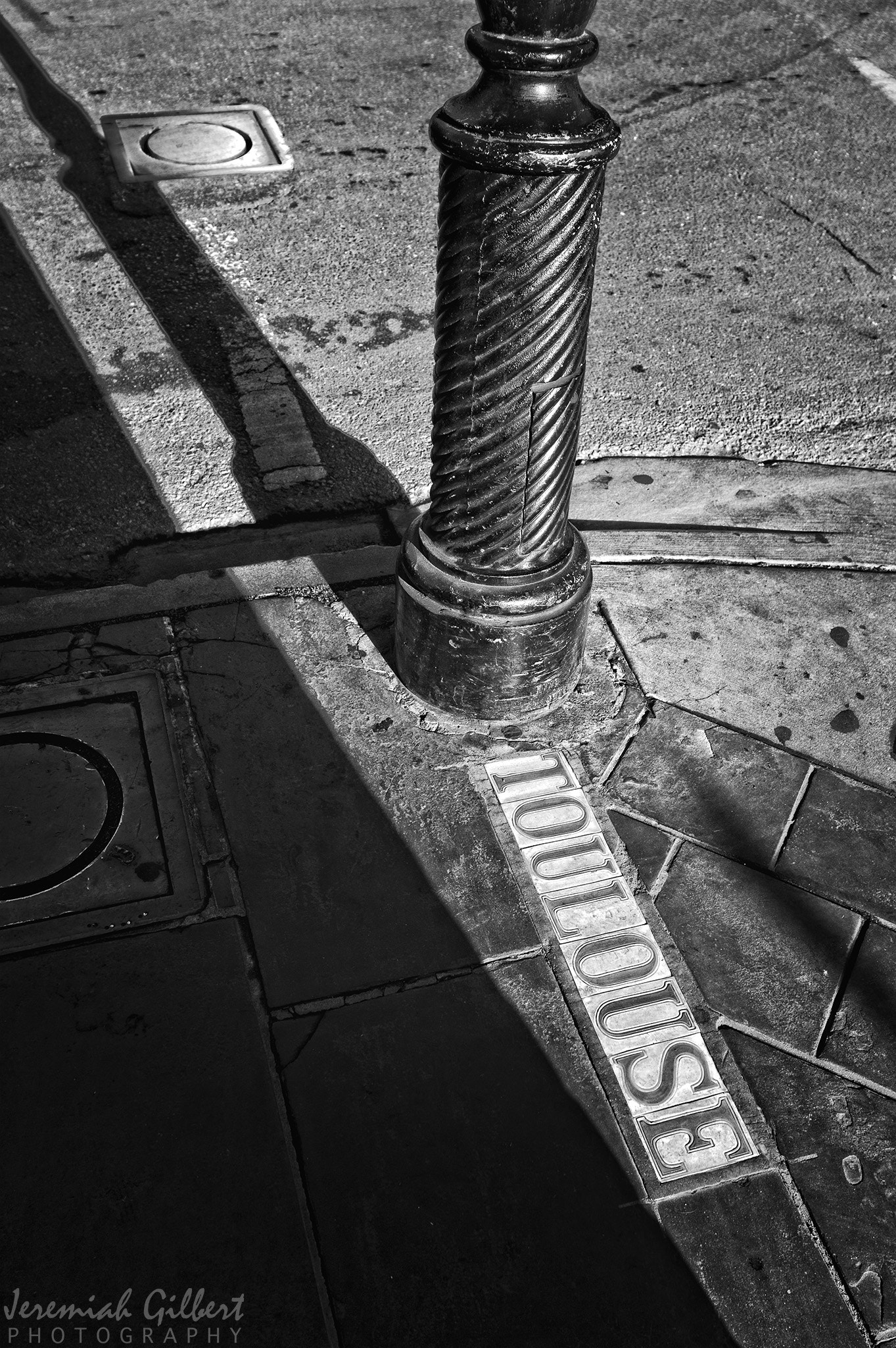 Sigma 17-35mm F2.8-4 EX DG  Aspherical HSM sample photo. New orleans black & white #1 photography