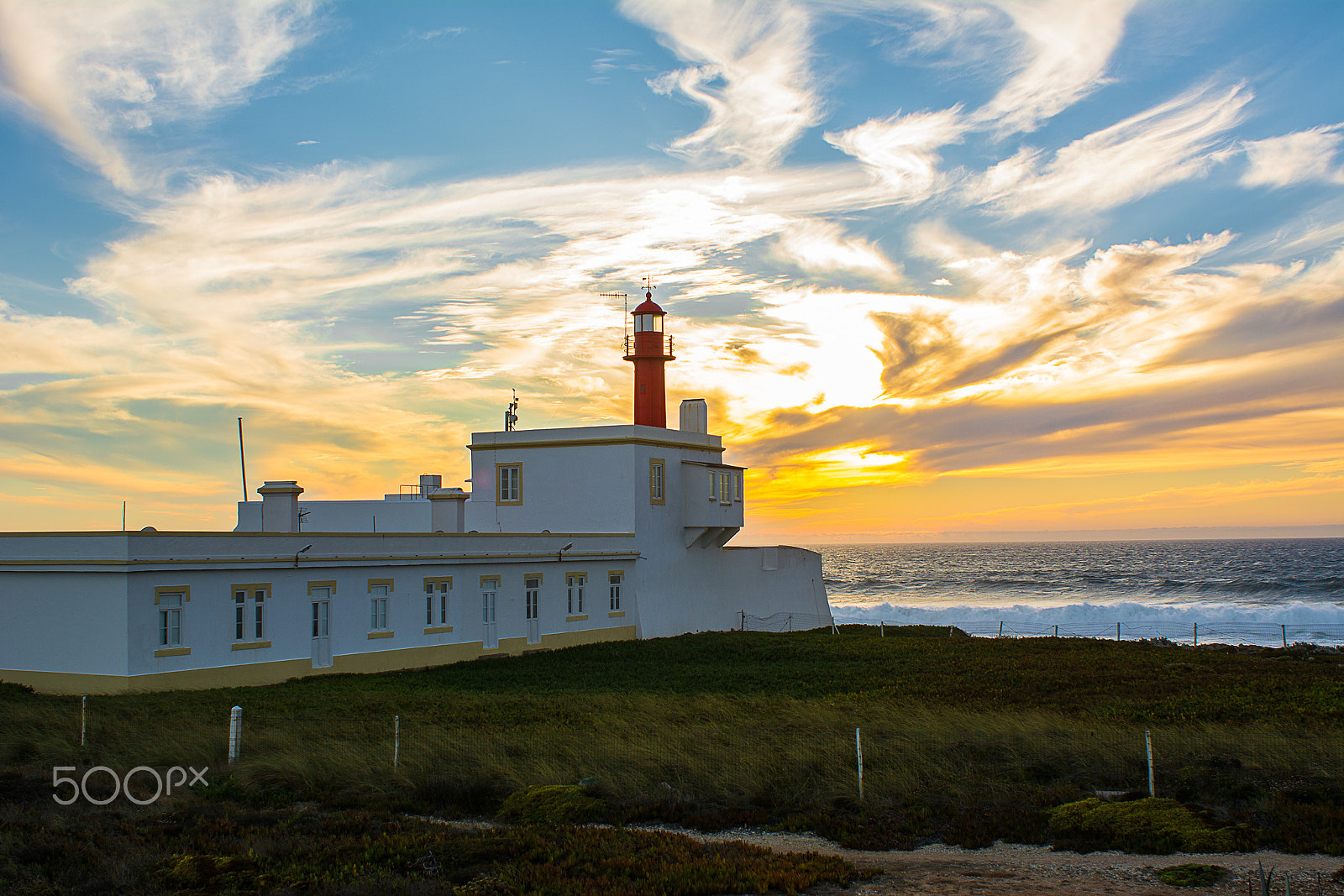 AF Zoom-Nikkor 28-85mm f/3.5-4.5 sample photo. Cascais sunset photography