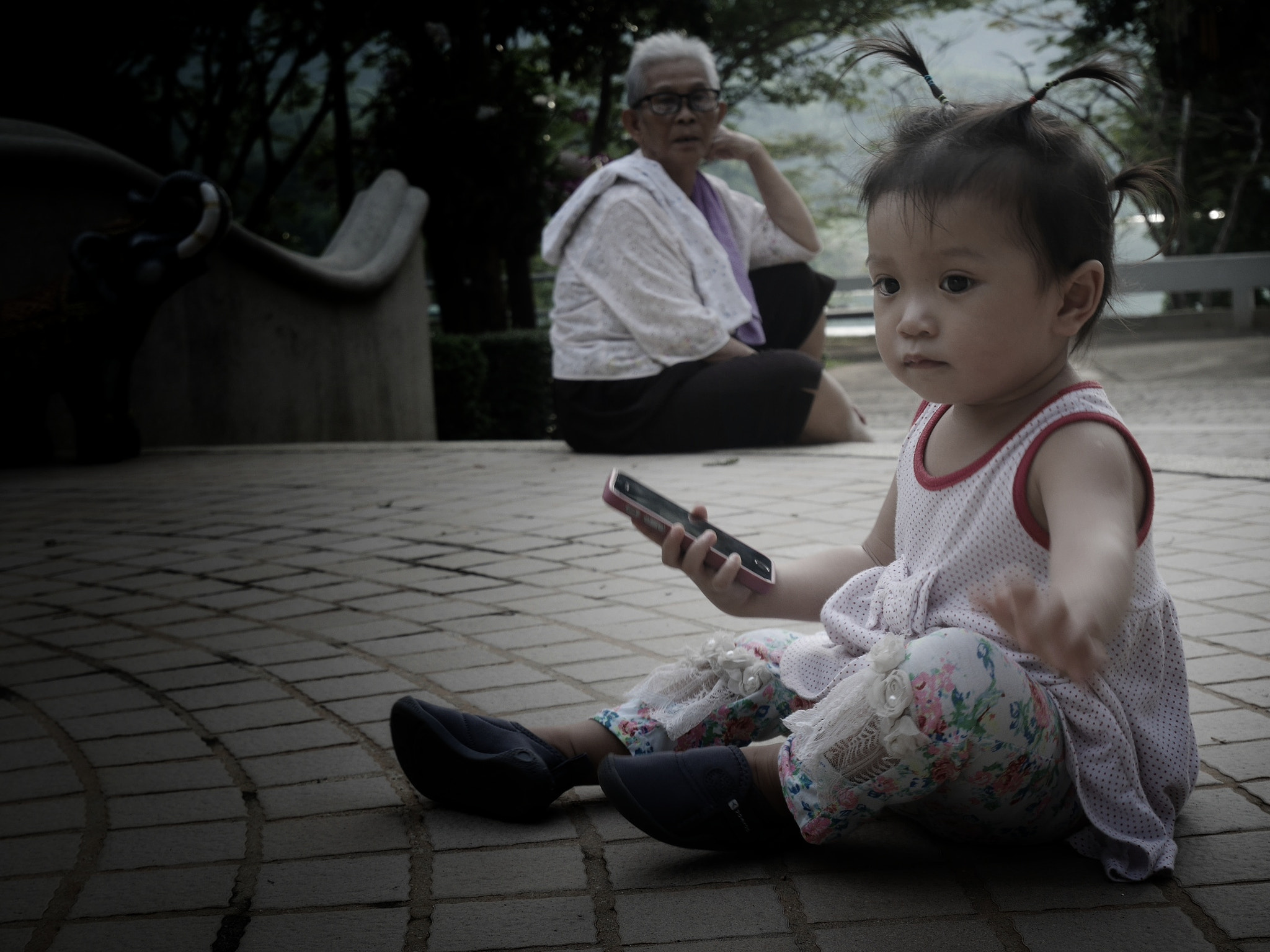 Panasonic Lumix DMC-GF8 sample photo. Great grand mom & great grand daughter photography