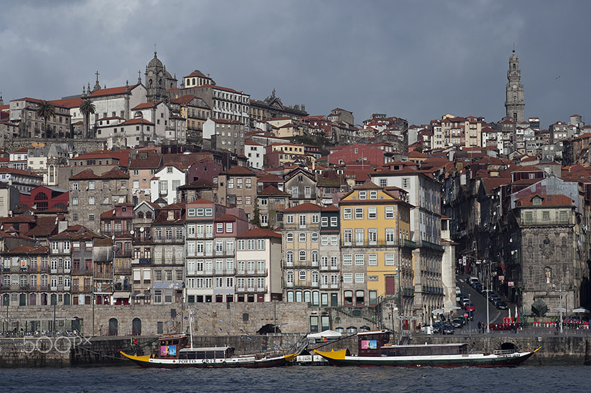 Nikon AF-S Nikkor 28-70mm F2.8 ED-IF sample photo. Porto photography