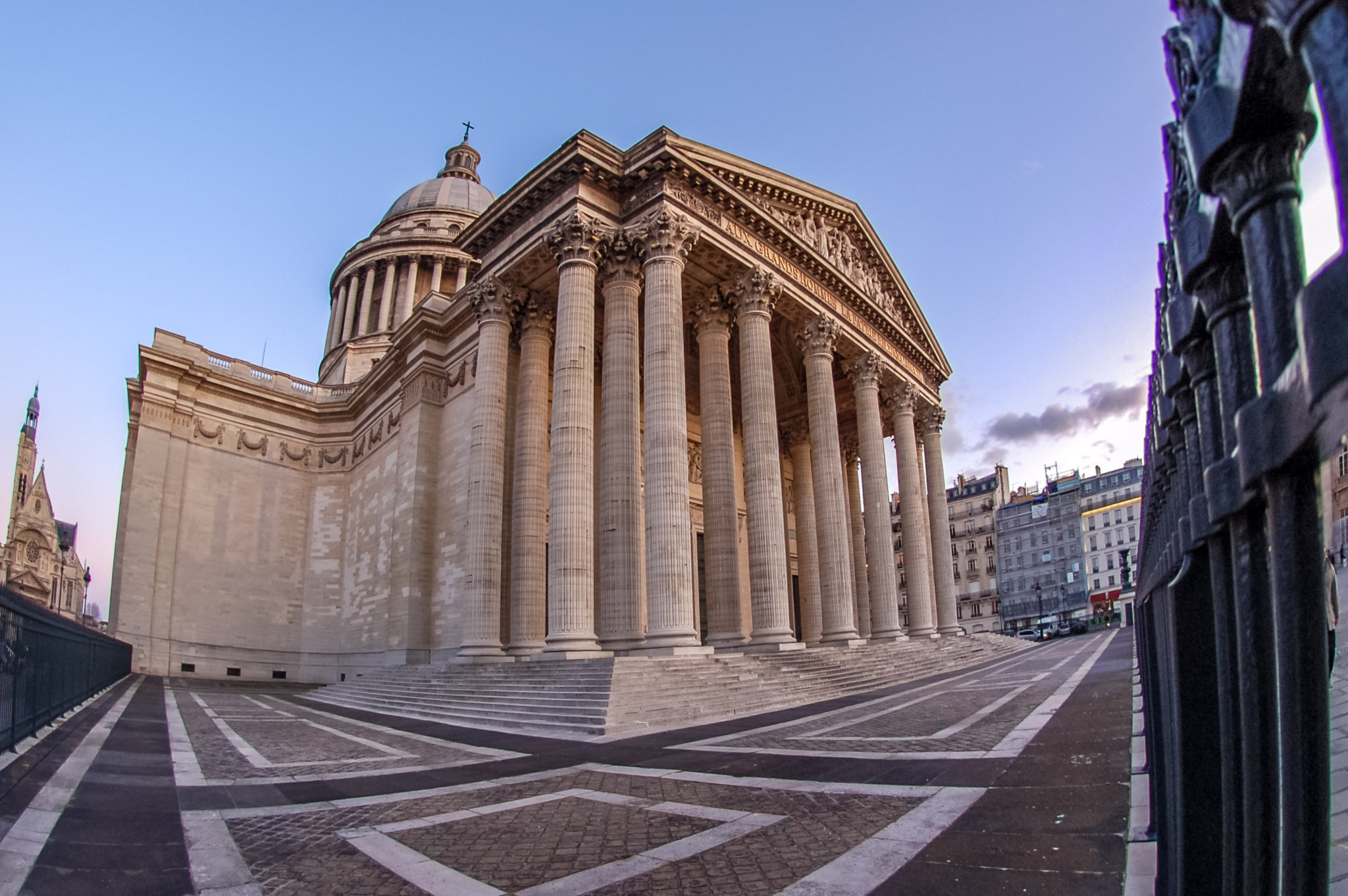 Nikon AF DX Fisheye-Nikkor 10.5mm F2.8G ED sample photo. Pantheon photography