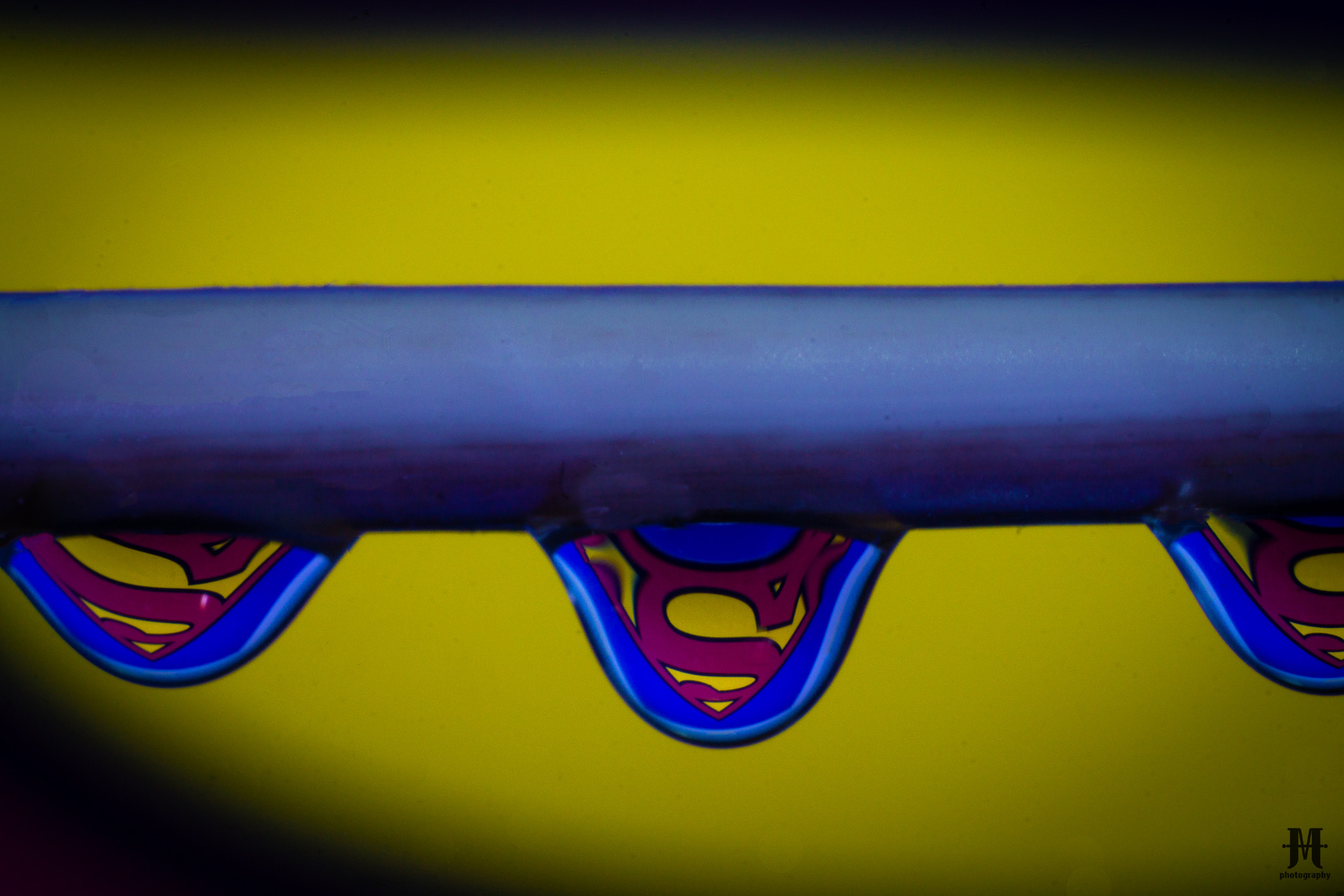 Sony a6000 + Sony FE 90mm F2.8 Macro G OSS sample photo. Man of steel photography
